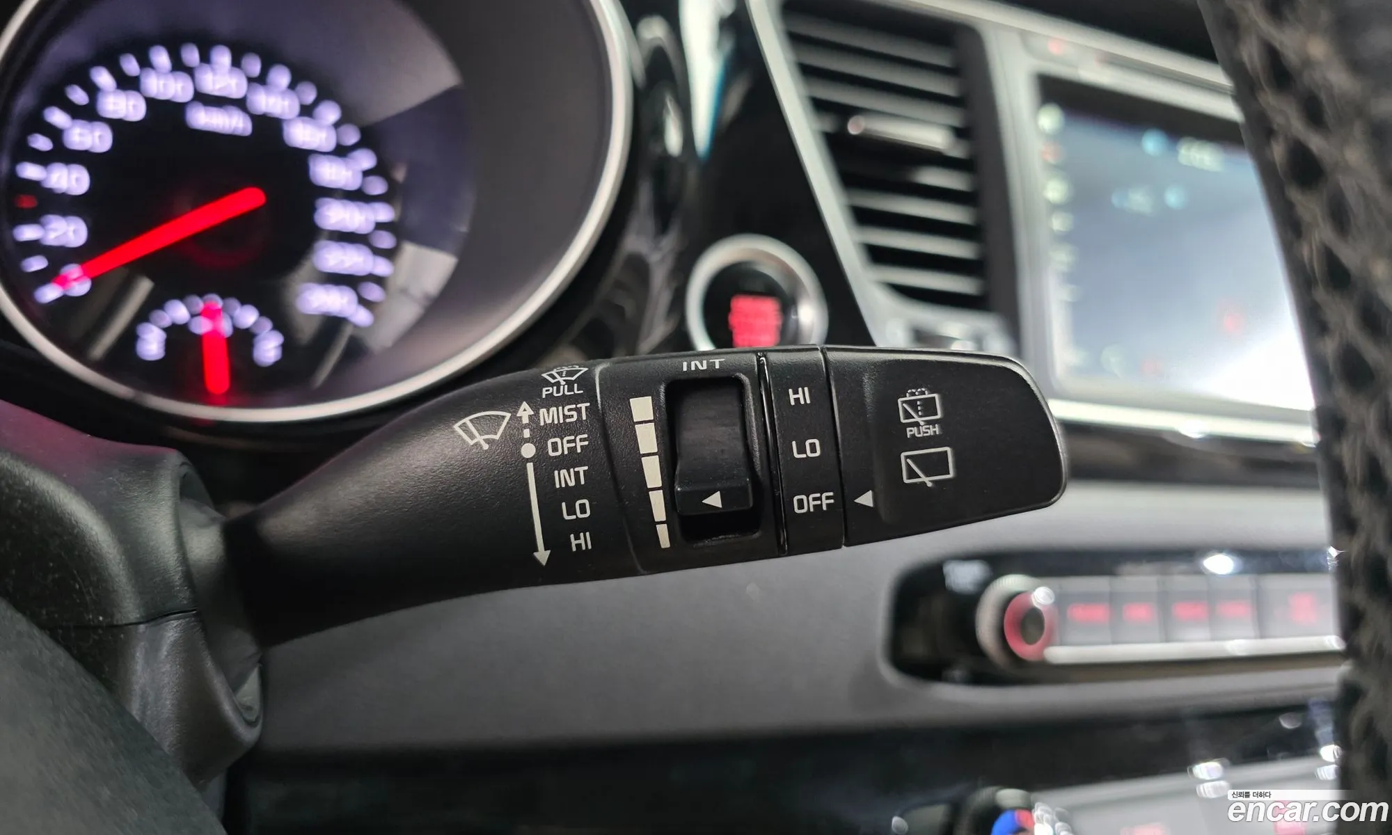 Kia Carnival 2014 — 30