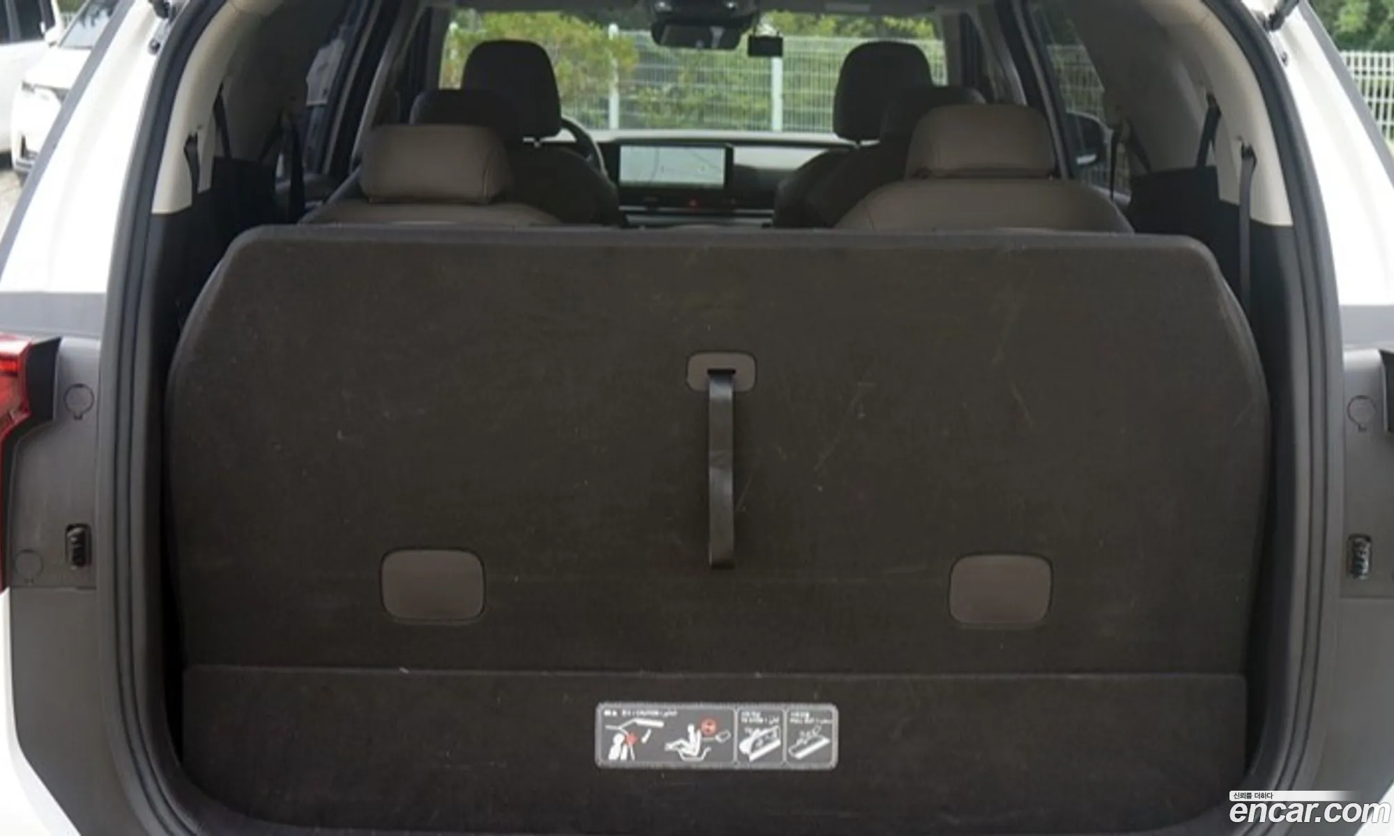 Kia Carnival 2025 — 3
