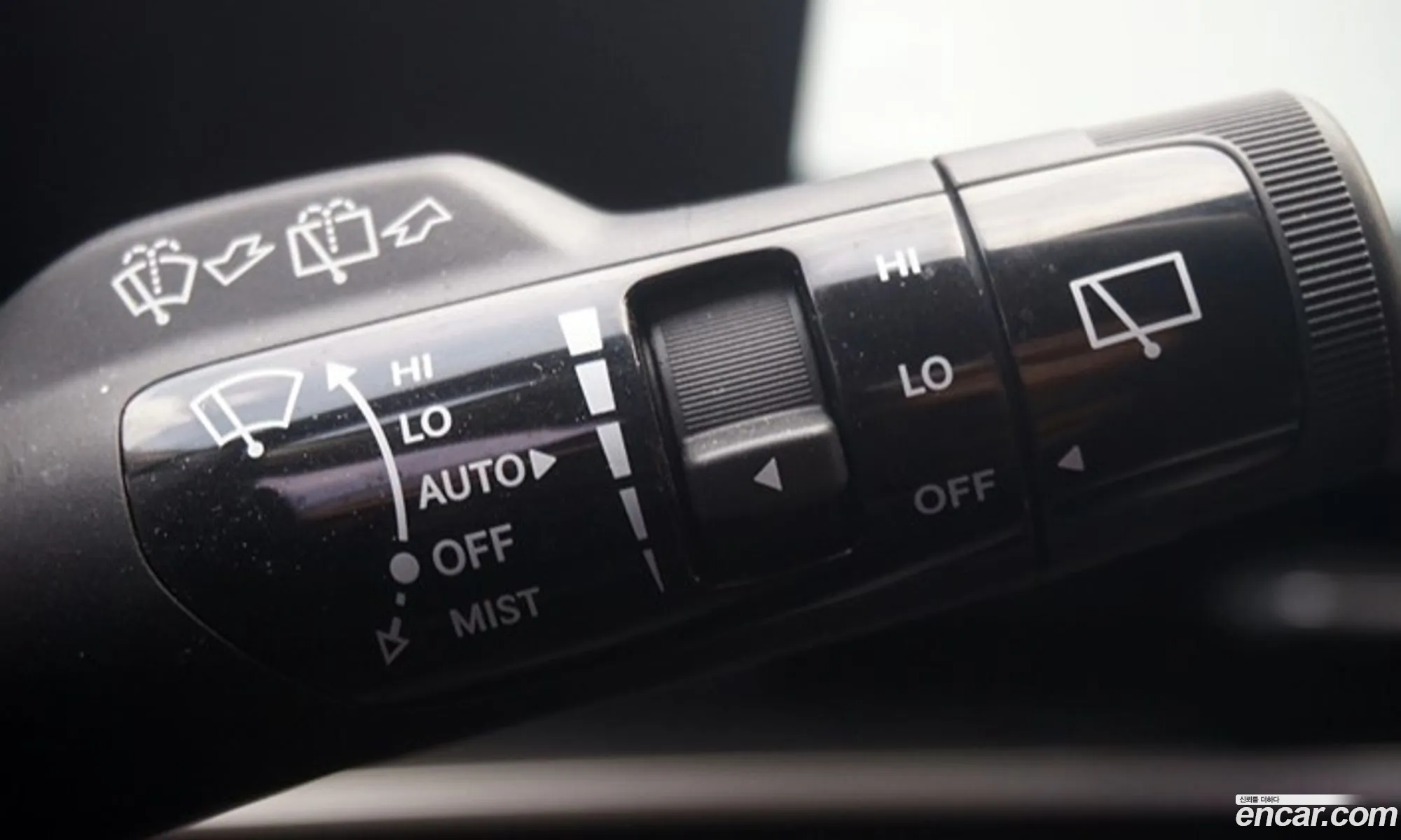 Kia Carnival 2025 — 2
