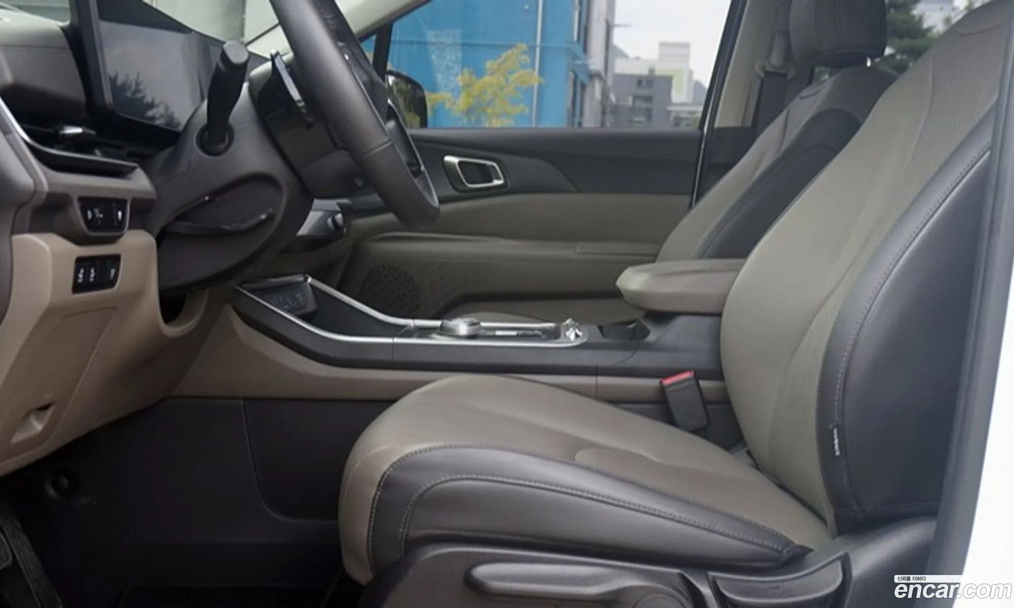 Kia Carnival 2025 — 15
