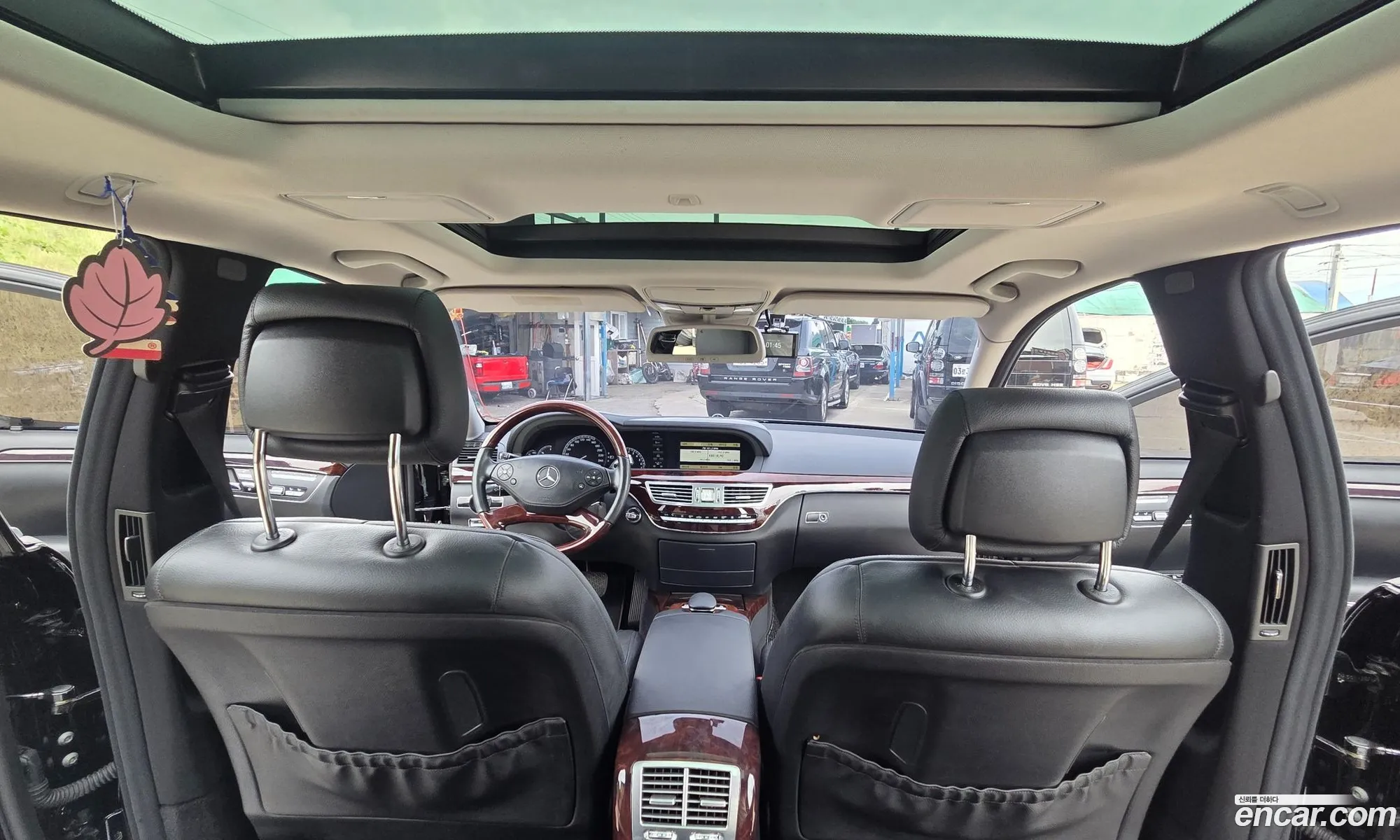 Mercedes-Benz S-Class W221 2010 — 15