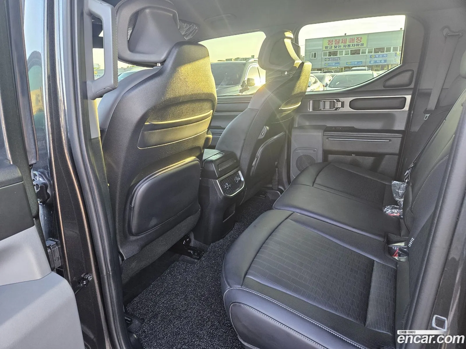 Kia Tasman 2025 — 15