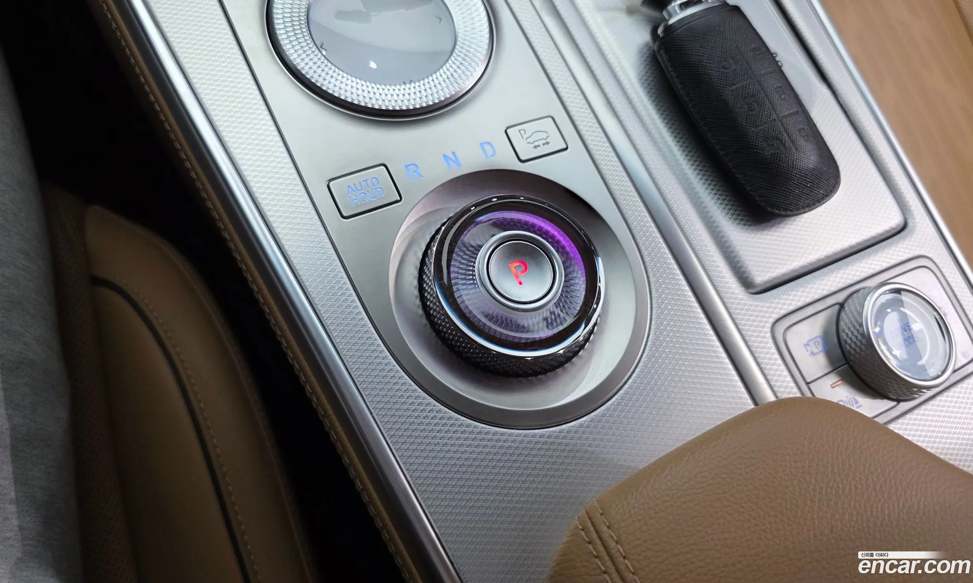 Genesis GV80 2020 KMTHA81BBLU025285 — 15