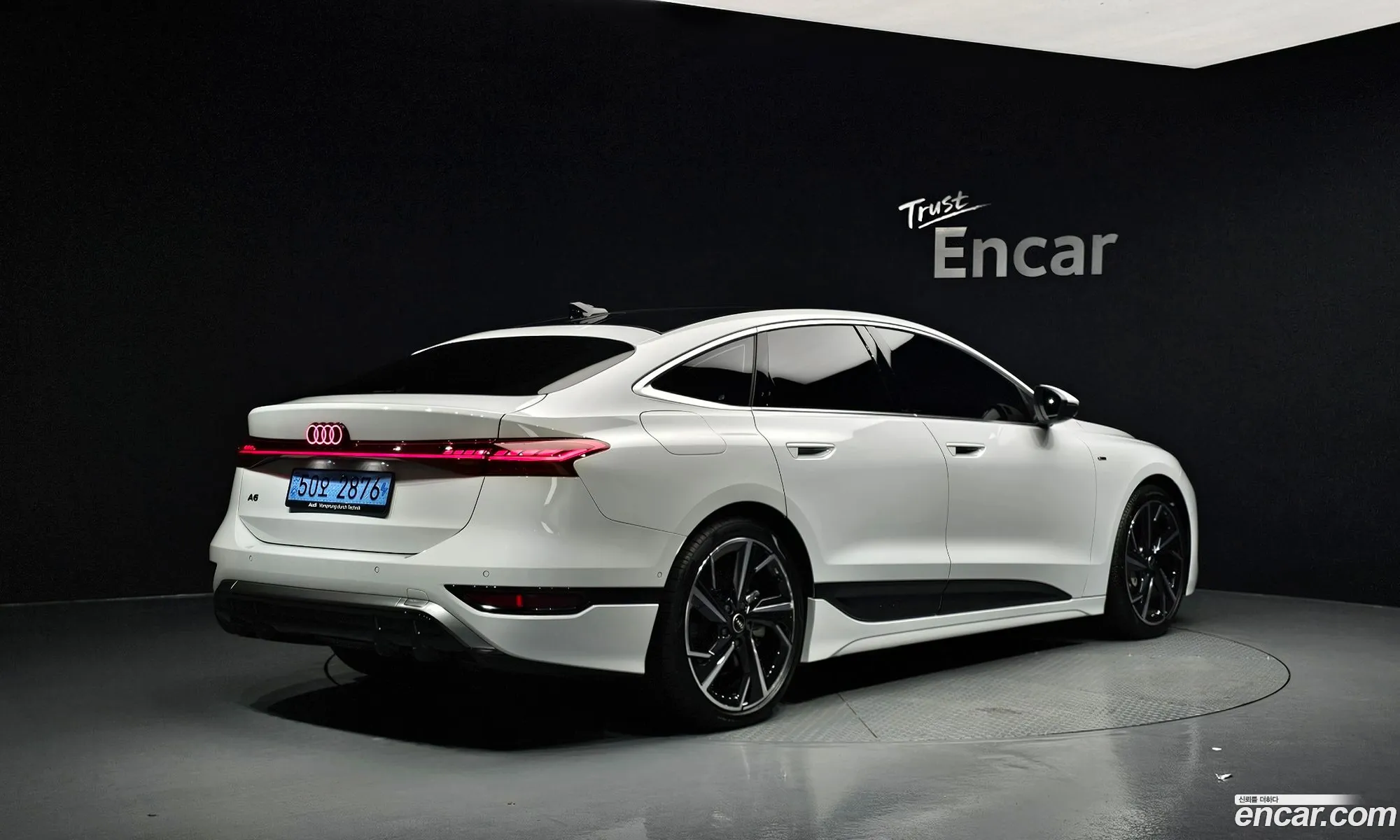 Audi A6 e-tron 2025 — 19