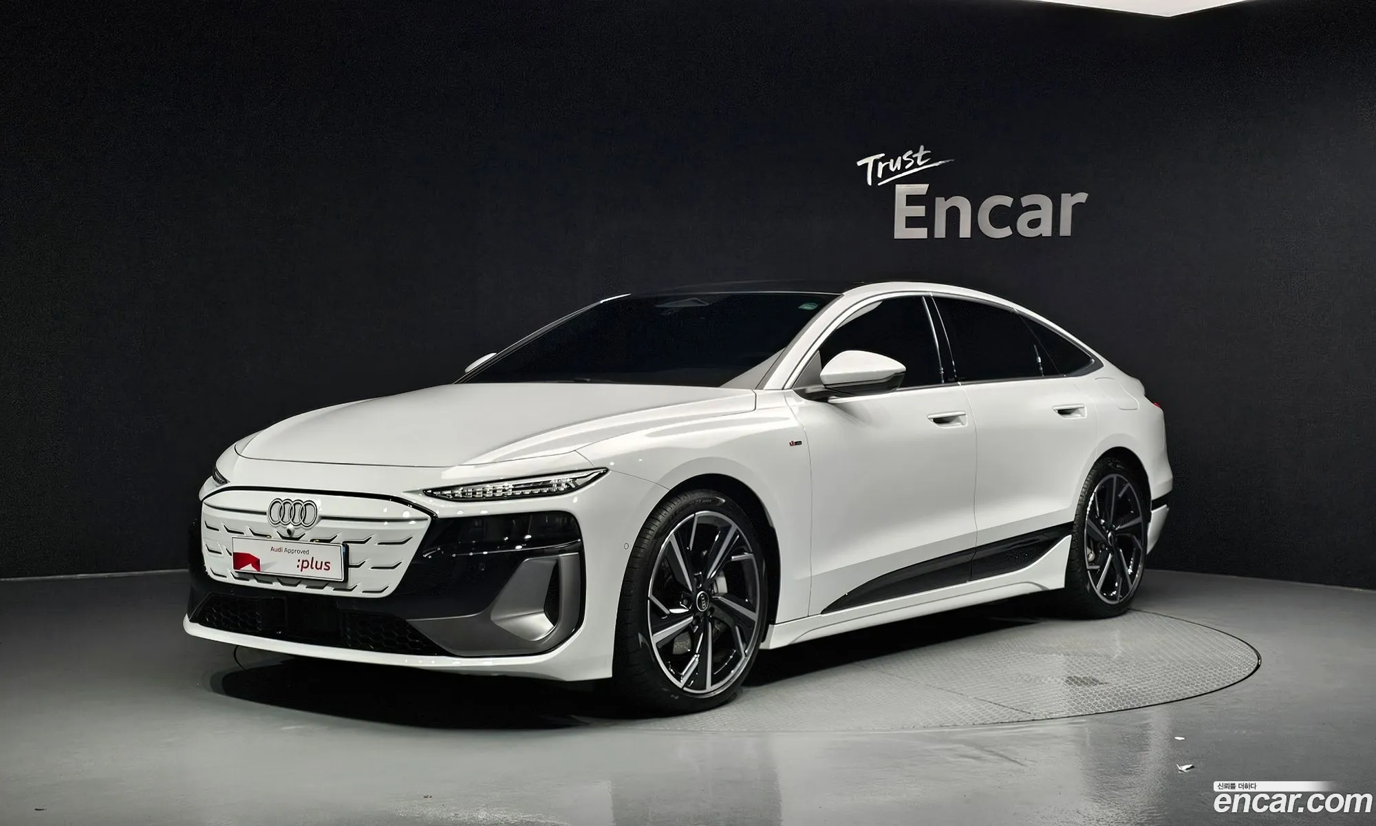 Audi A6 e-tron 2025 — 8