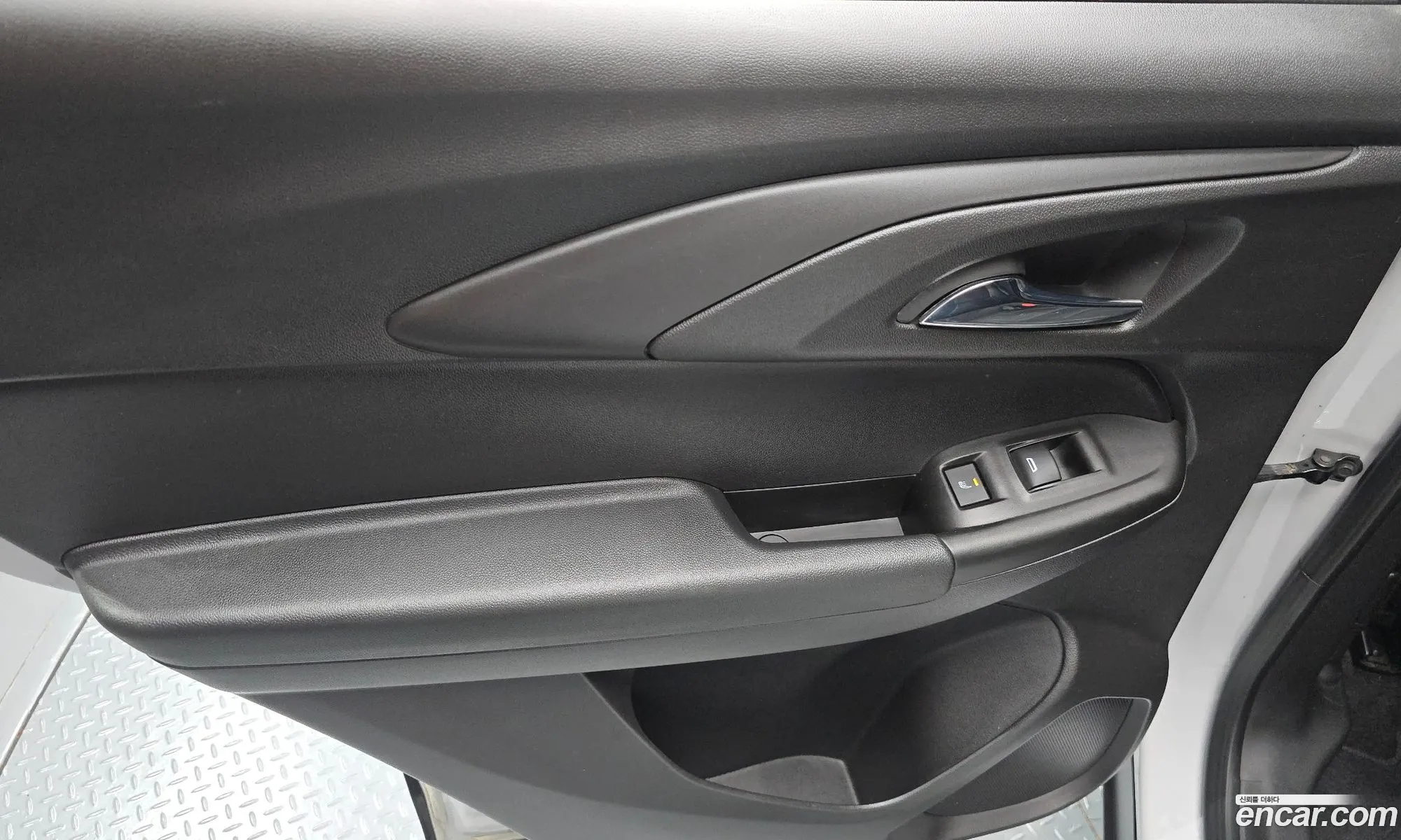 Chevrolet (GM Daewoo) Trailblazer 2022 — 21