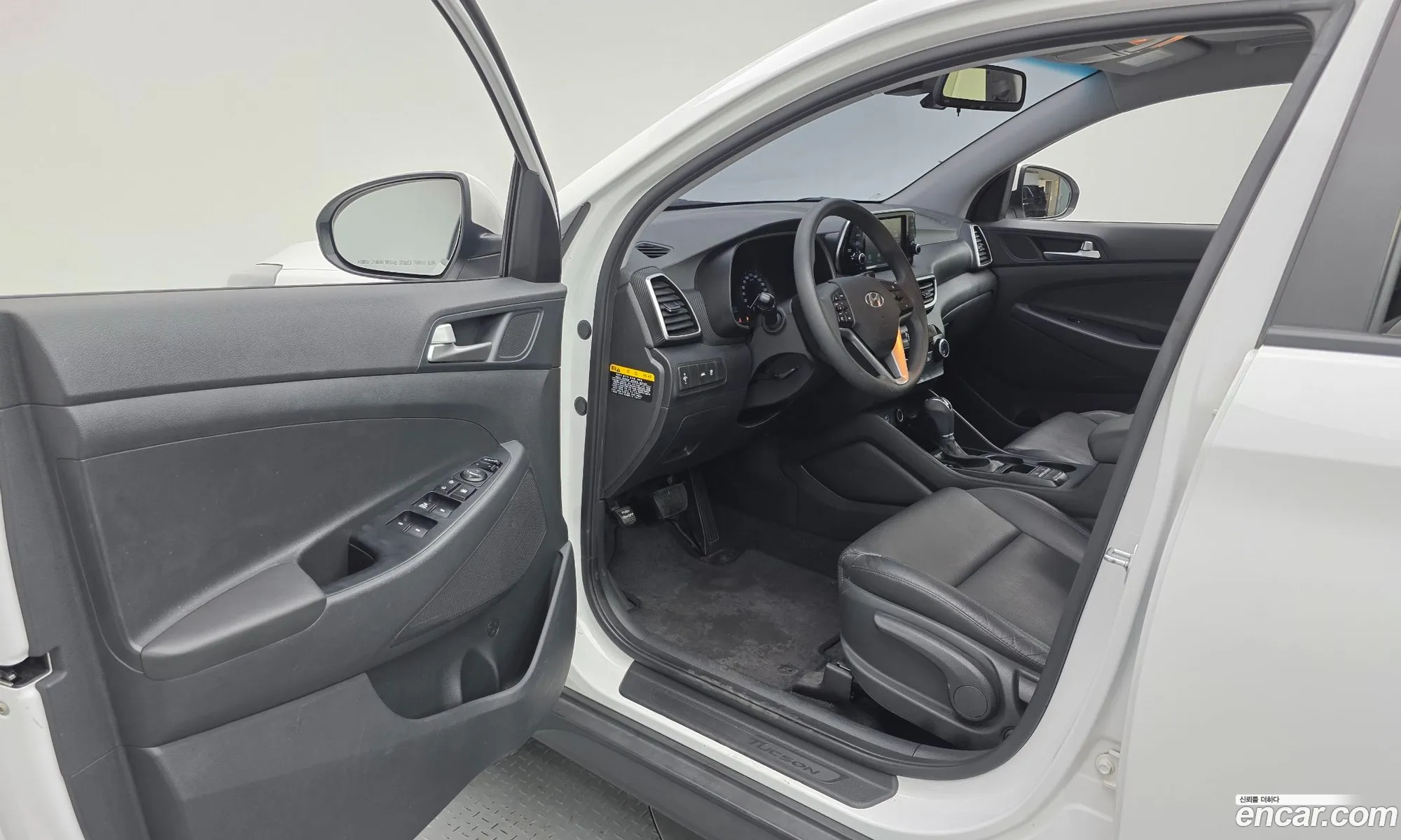Hyundai Tucson 2020 KMHJ2817GLU287170 — 10