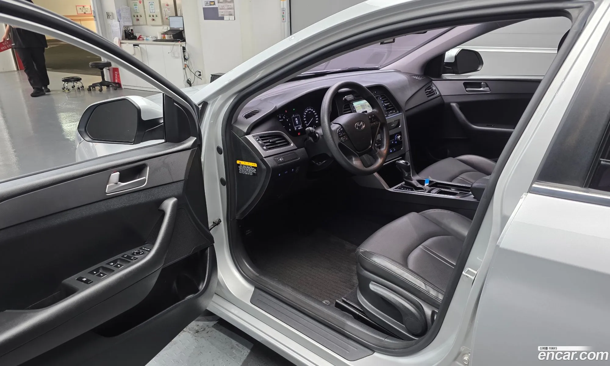 Hyundai LF Sonata 2014 — 8