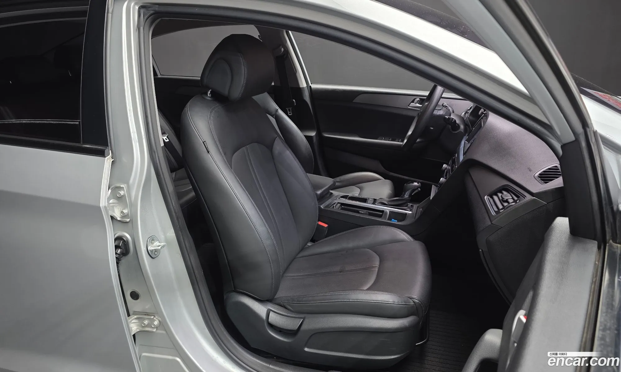 Hyundai LF Sonata 2014 — 4
