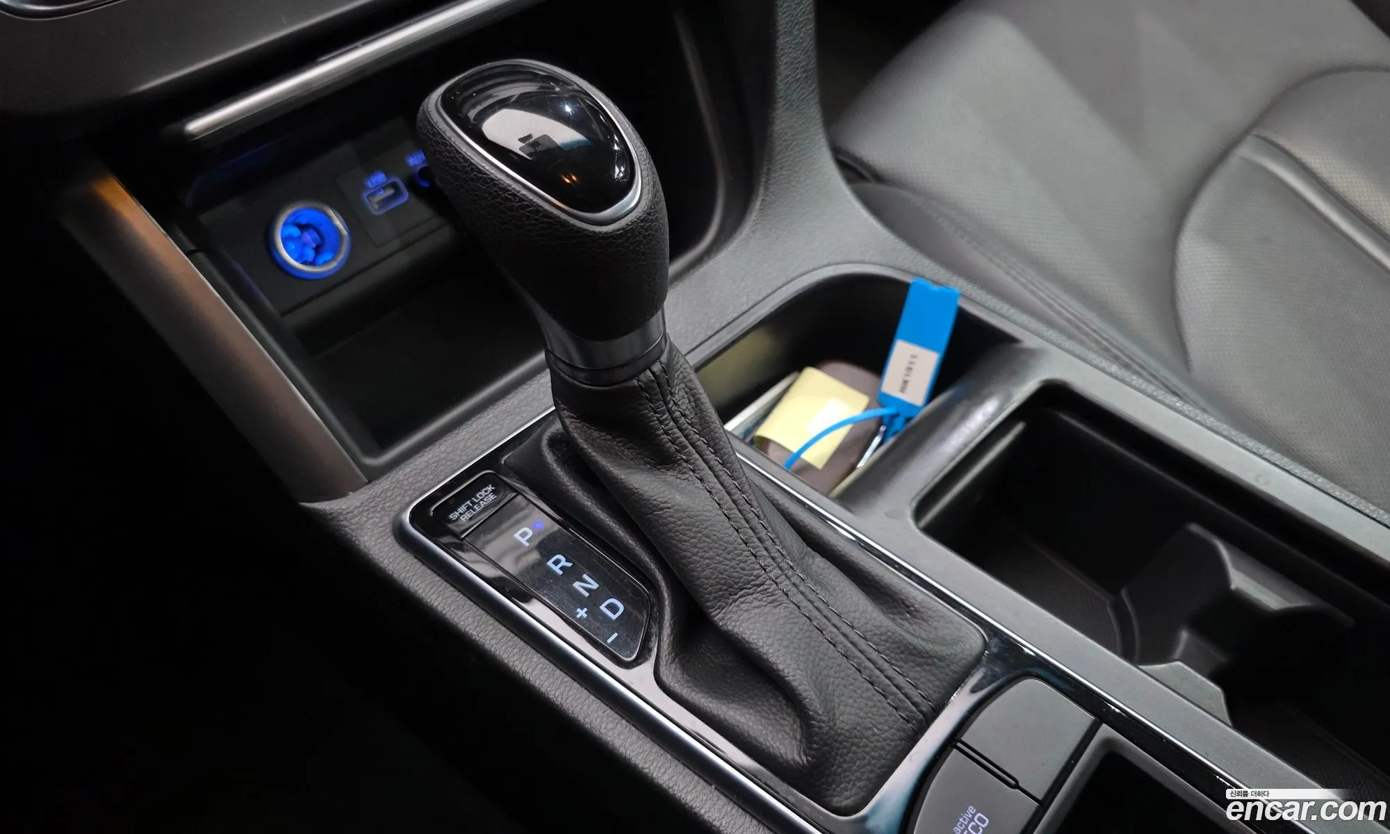 Hyundai LF Sonata 2014 — 18