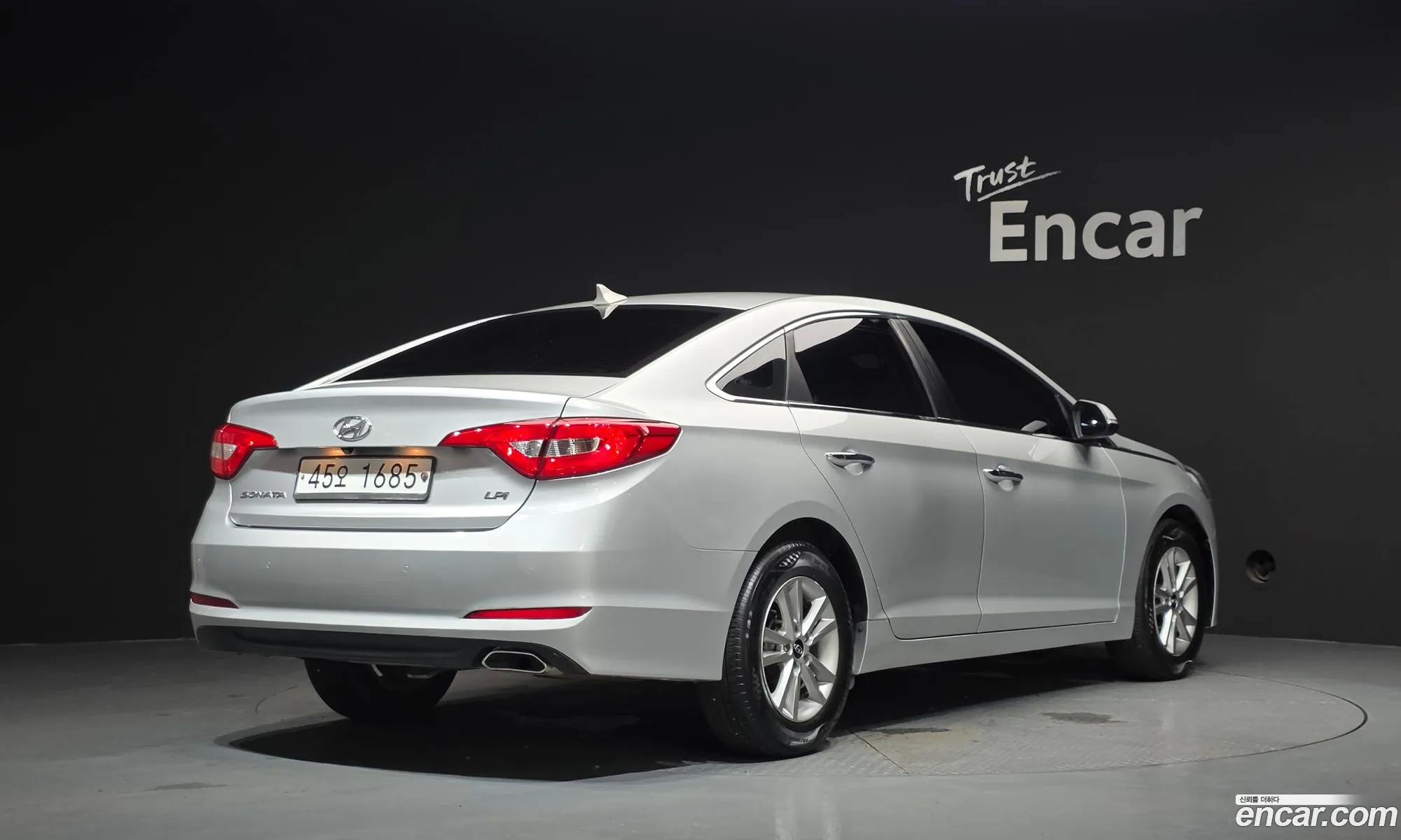 Hyundai LF Sonata 2014 — 6