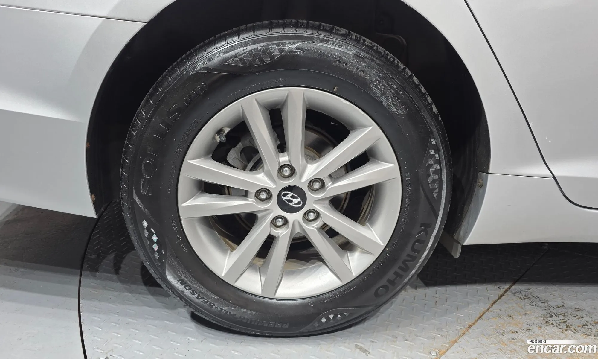 Hyundai LF Sonata 2014 — 5