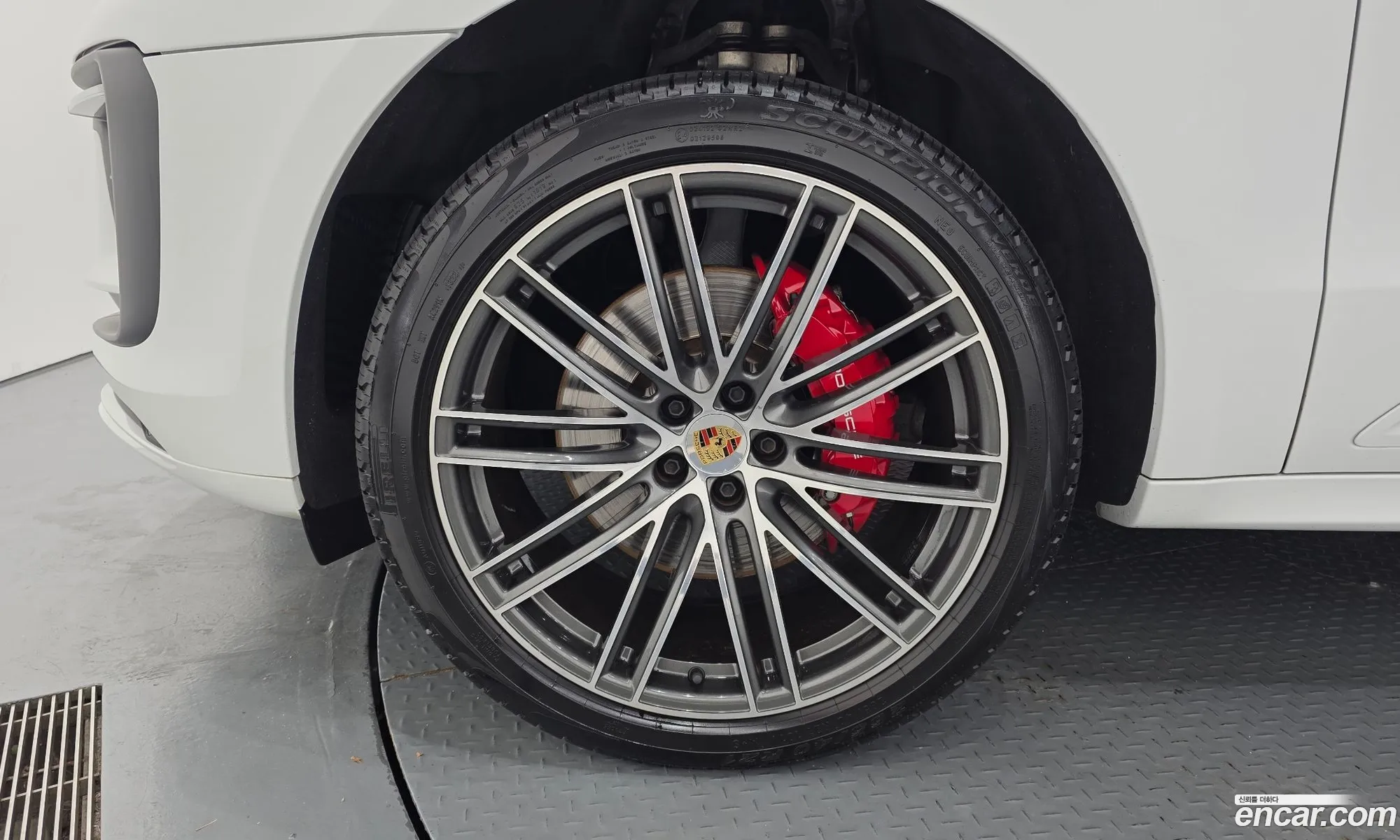 Porsche Macan 2023 WP1AG2951PLB52225 — 12