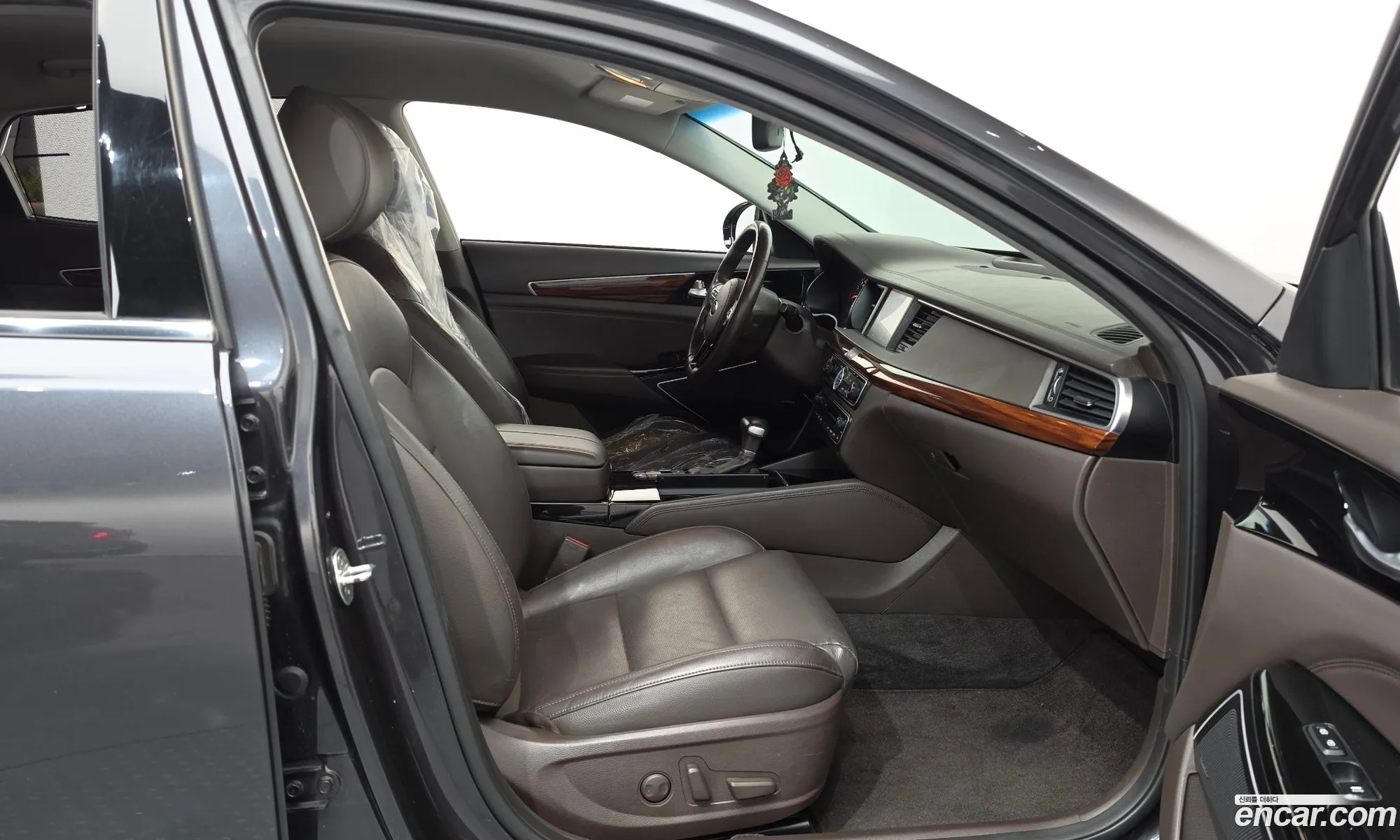 Kia K7 2016 KNALC411BGA050351 — 23