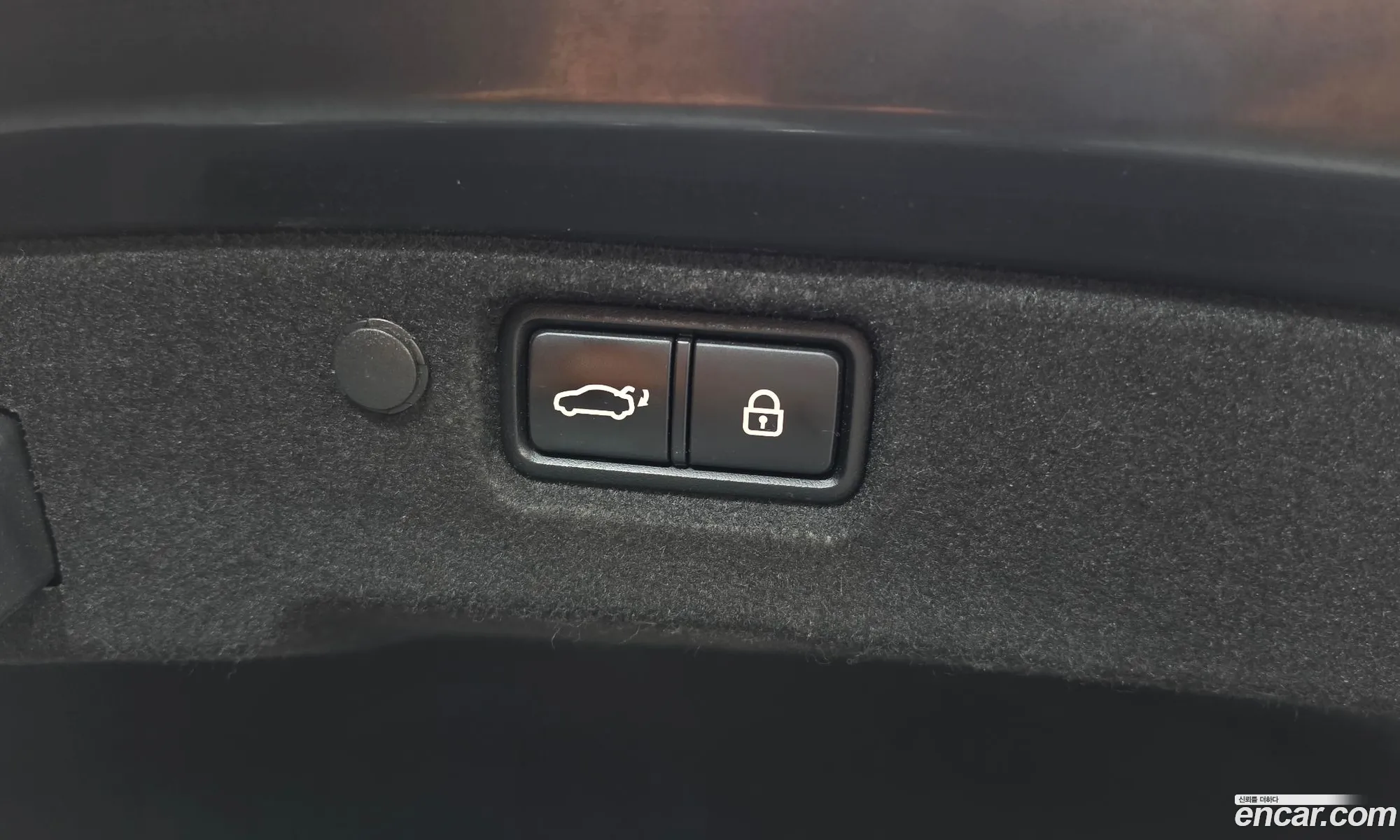 Kia K7 2016 KNALC411BGA050351 — 20