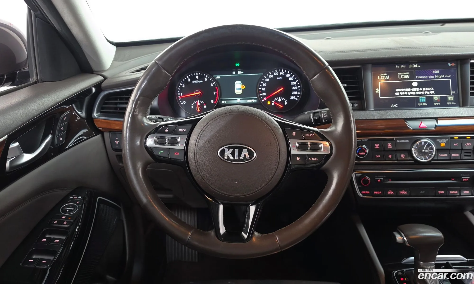 Kia K7 2016 KNALC411BGA050351 — 28