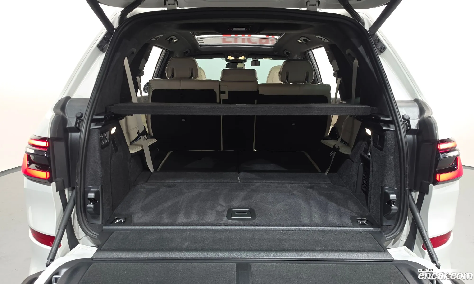BMW X7 2025 WBA21EM01S9121080 — 36