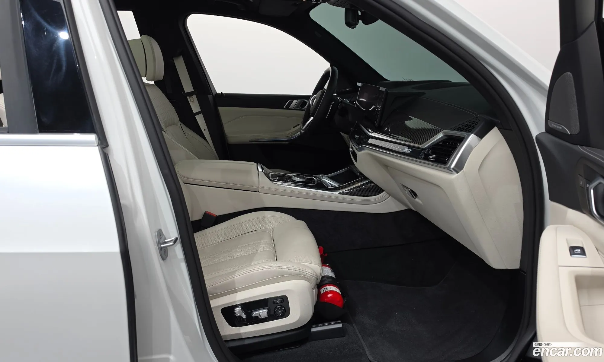 BMW X7 2025 WBA21EM01S9121080 — 23