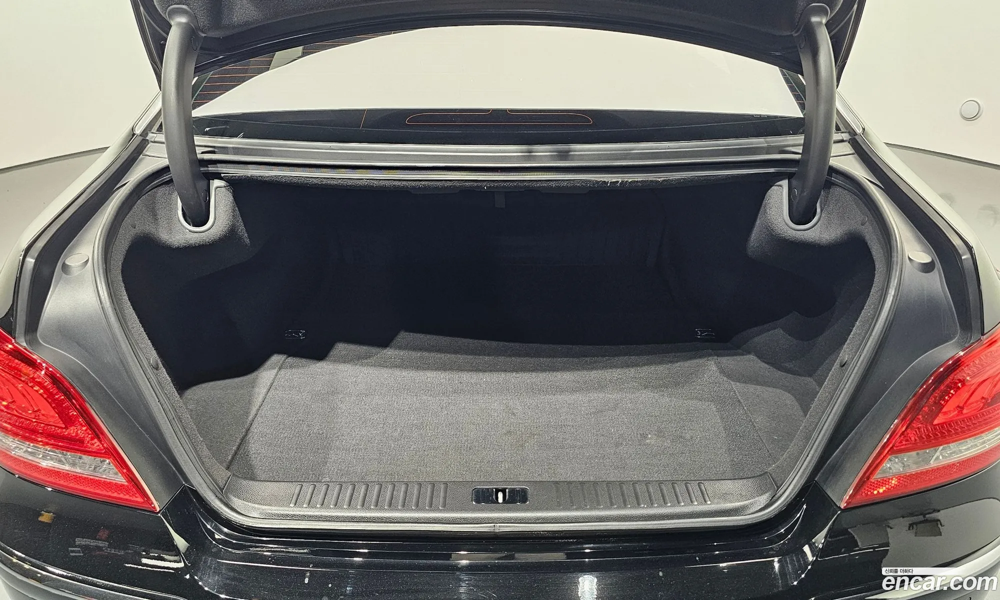 Hyundai Equus 2012 KMHGG41DBCU056791 — 3