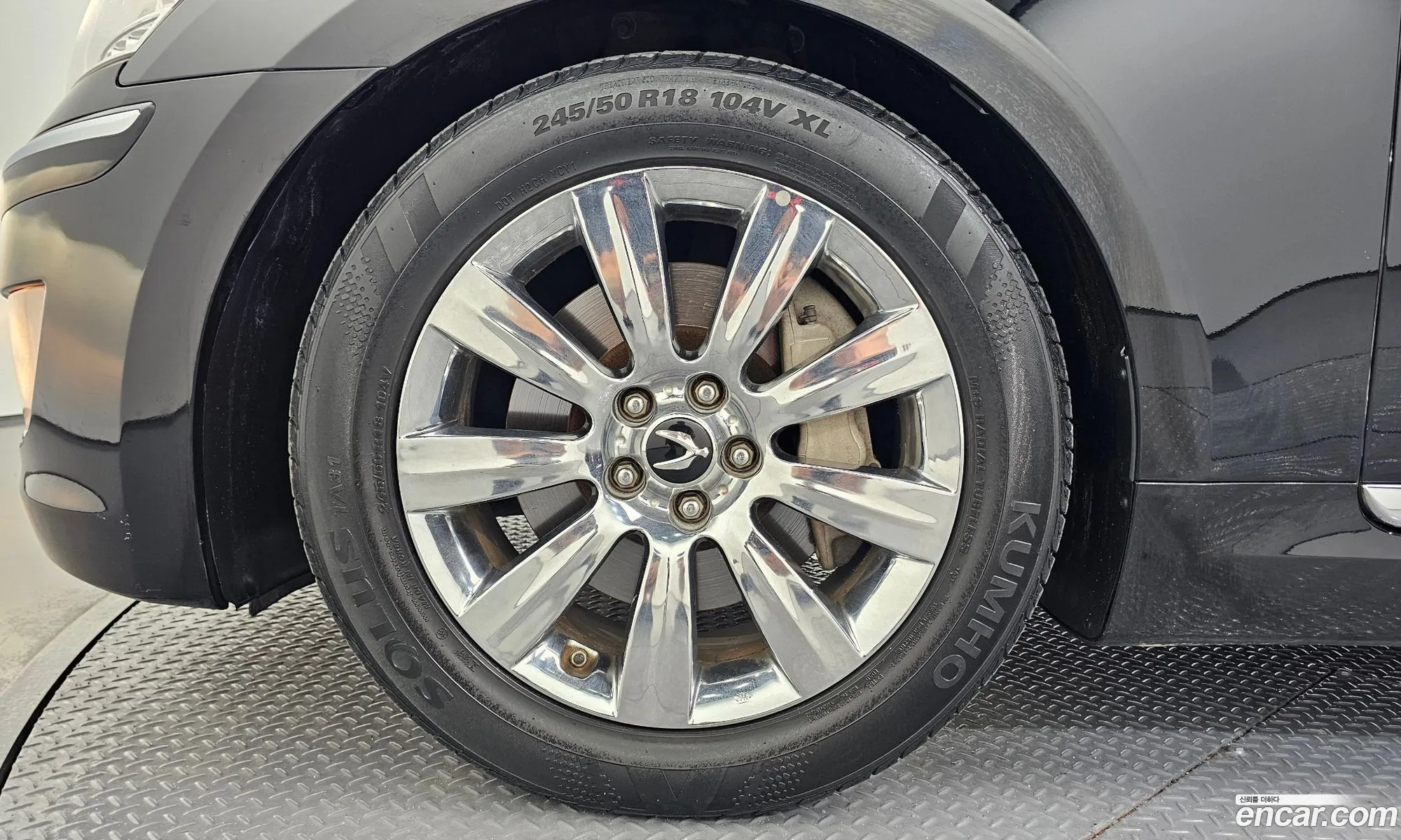 Hyundai Equus 2012 KMHGG41DBCU056791 — 5