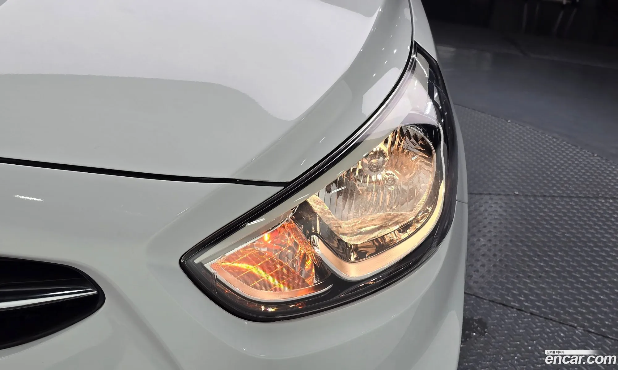 Hyundai Accent 2015 KMHCS41BEGU073165 — 14