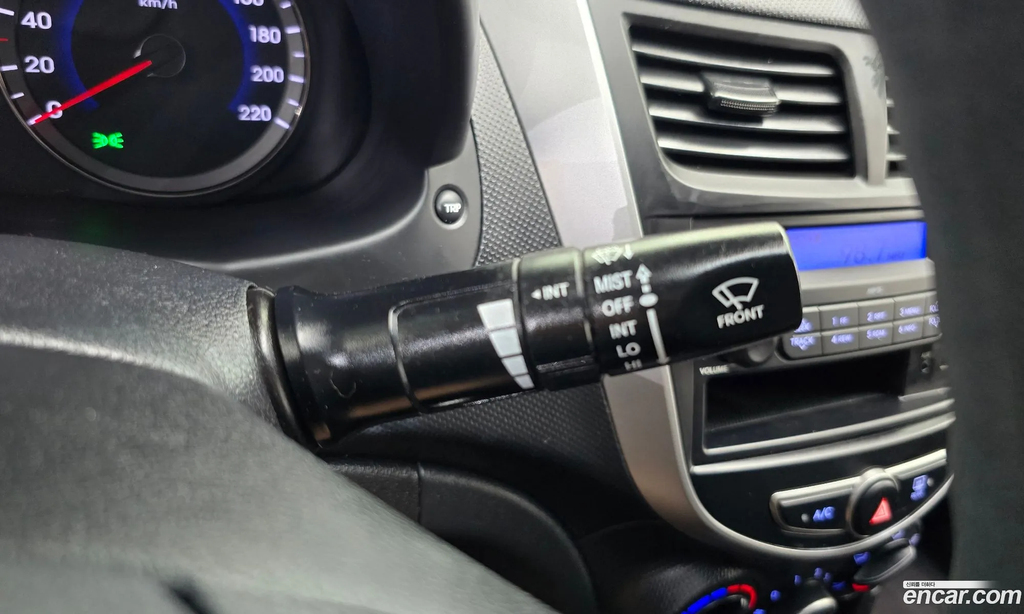 Hyundai Accent 2015 KMHCS41BEGU073165 — 26