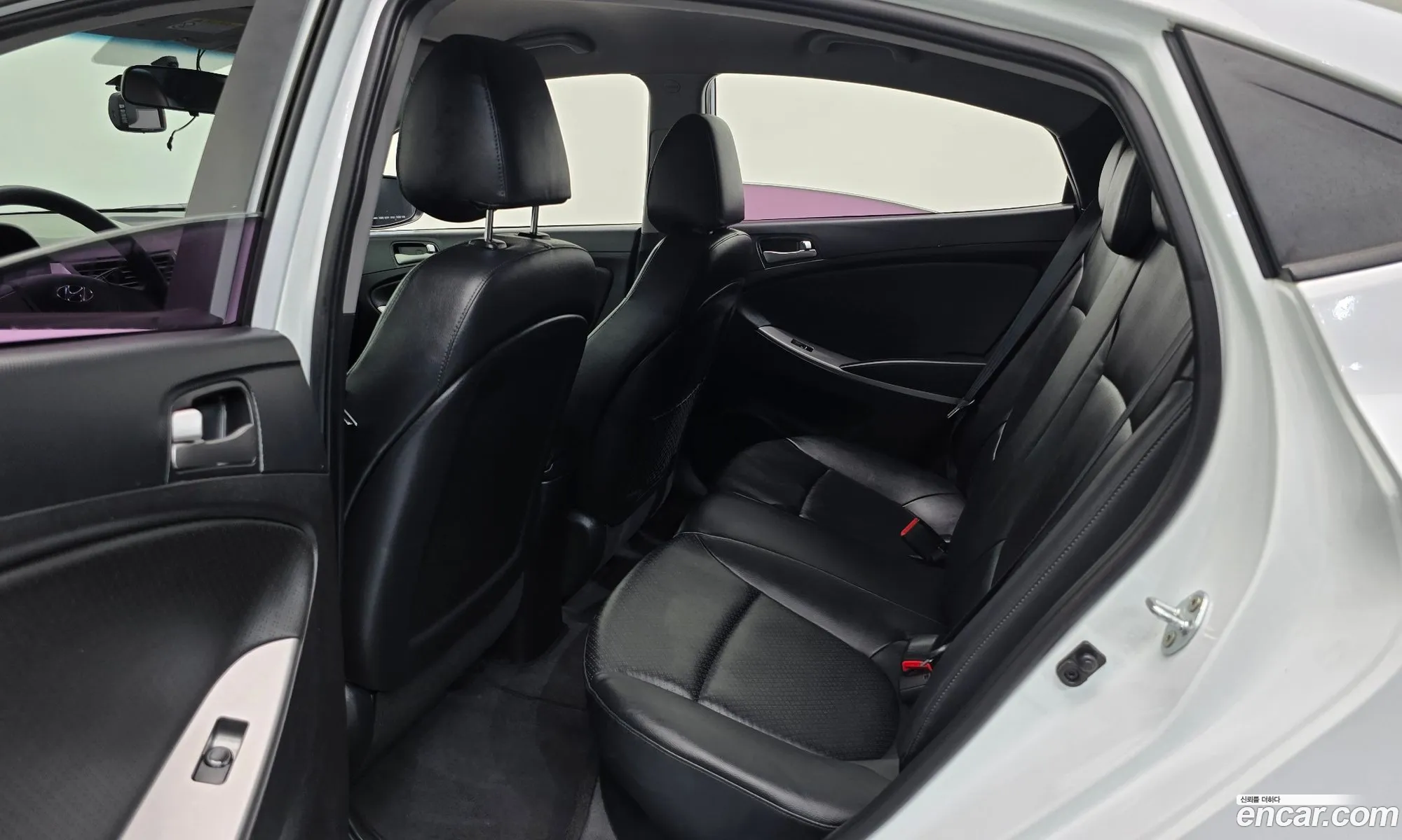 Hyundai Accent 2015 KMHCS41BEGU073165 — 18