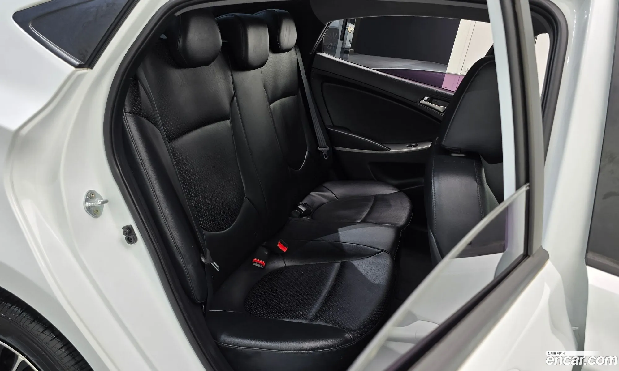 Hyundai Accent 2015 KMHCS41BEGU073165 — 15