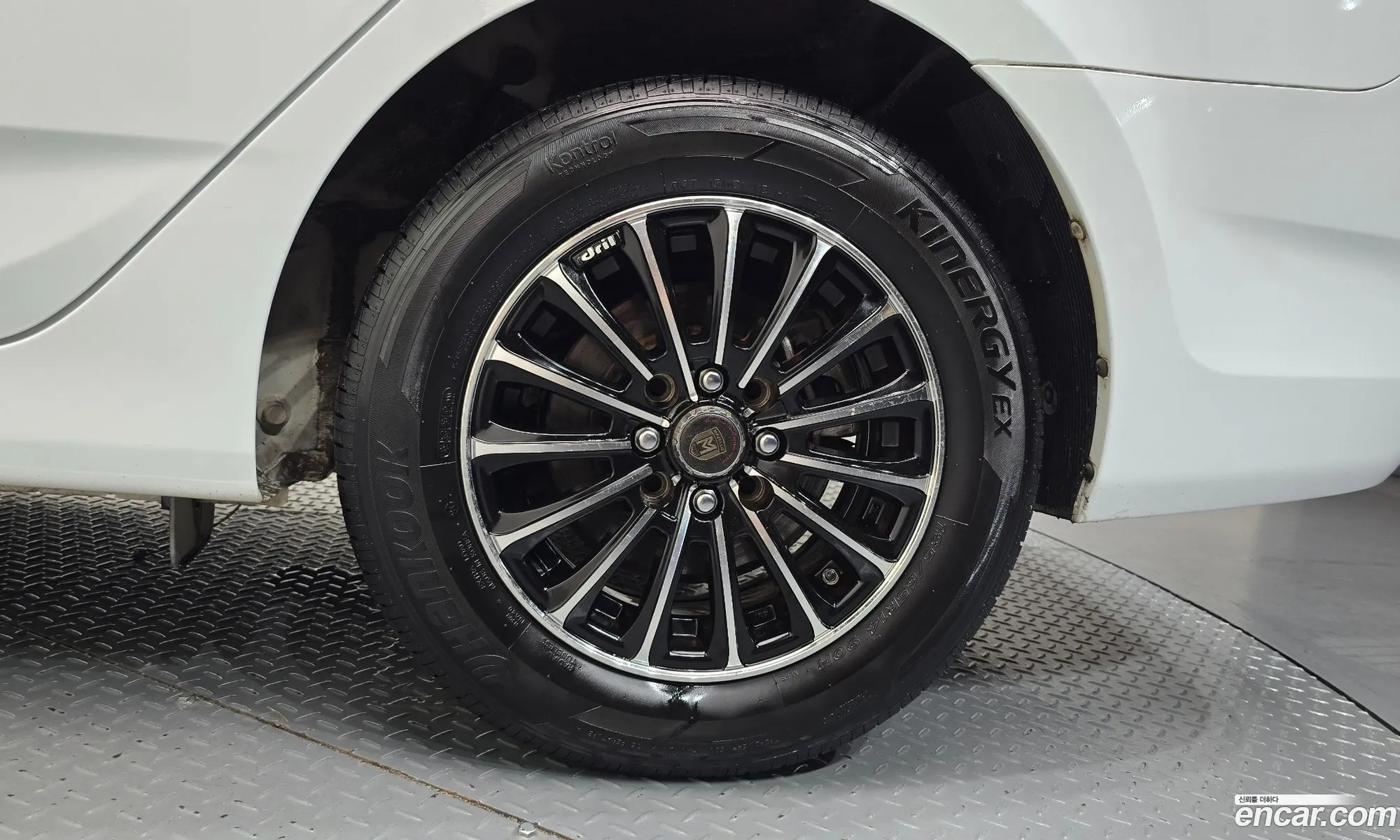 Hyundai Accent 2015 KMHCS41BEGU073165 — 2