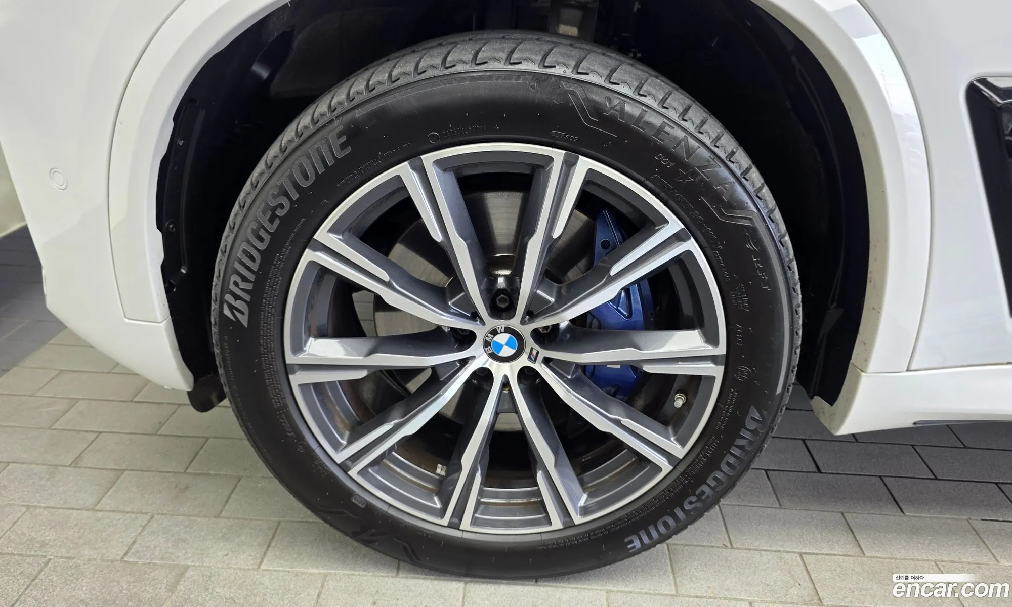 BMW X5 2024 WBA11EV09R9V13325 — 28