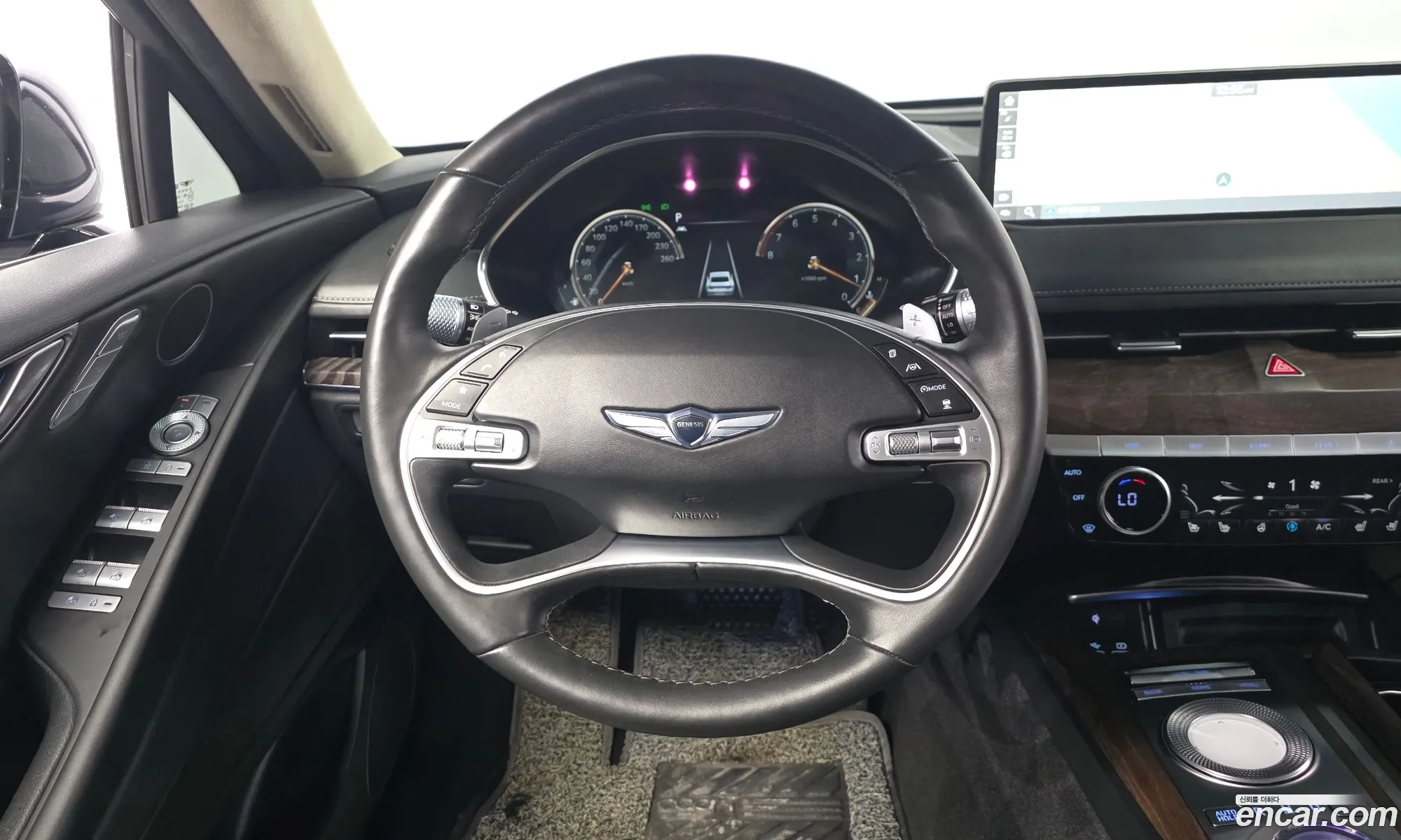 Genesis G80 2020 KMTGB41CDMU000917 — 21