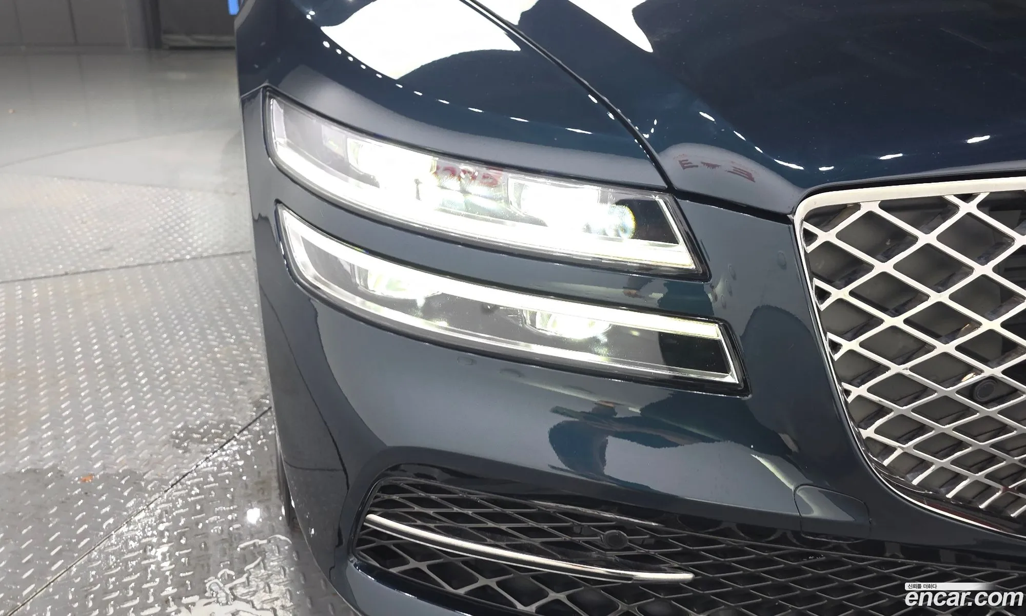 Genesis G80 2020 KMTGB41CDMU000917 — 24