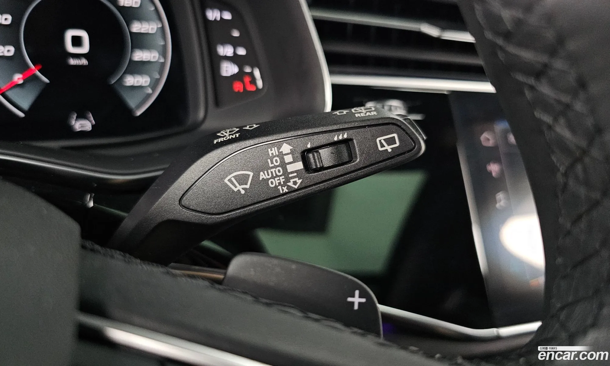 Audi Q7 2021 WAUZZZ4M0MD007587 — 32