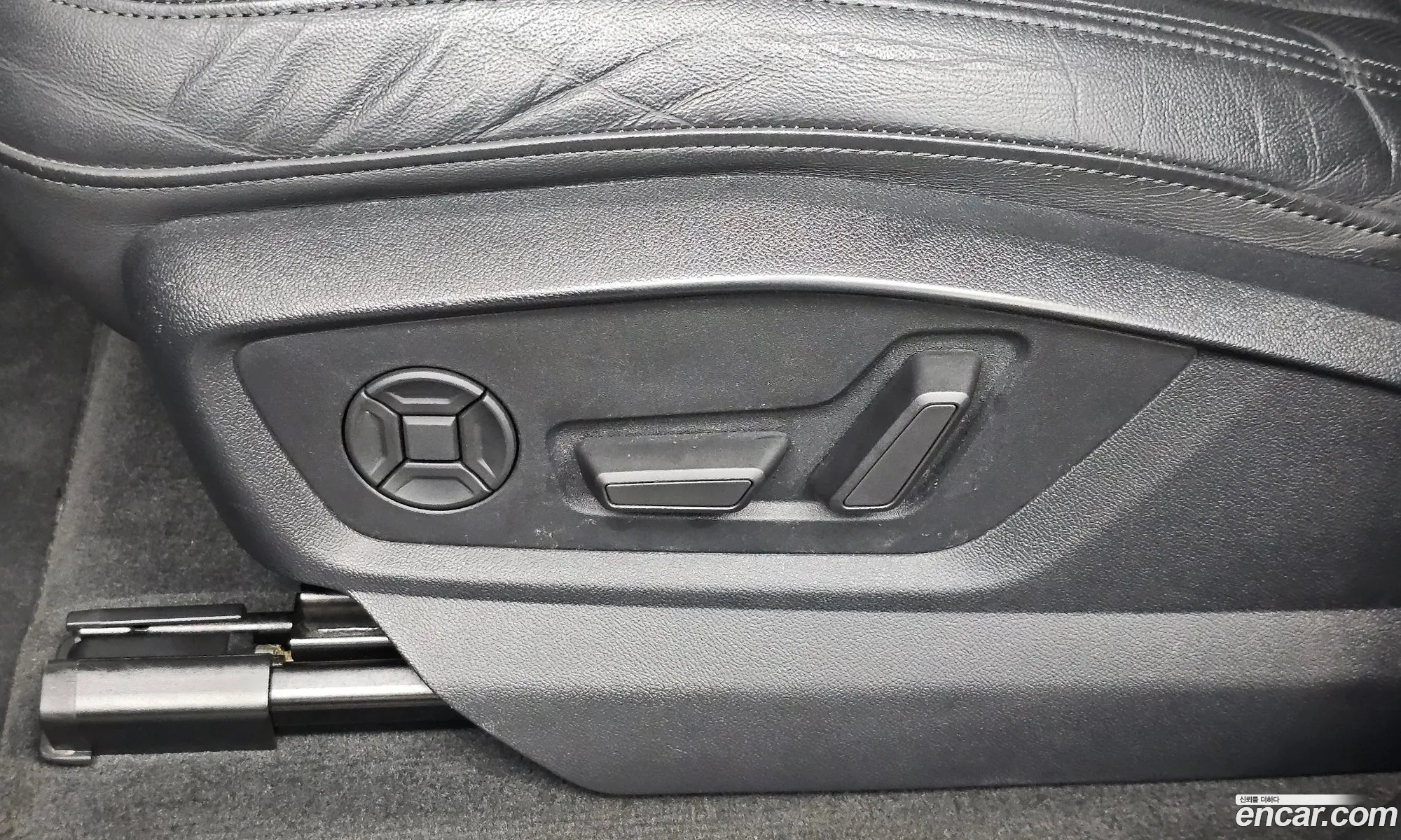Audi Q7 2021 WAUZZZ4M0MD007587 — 30