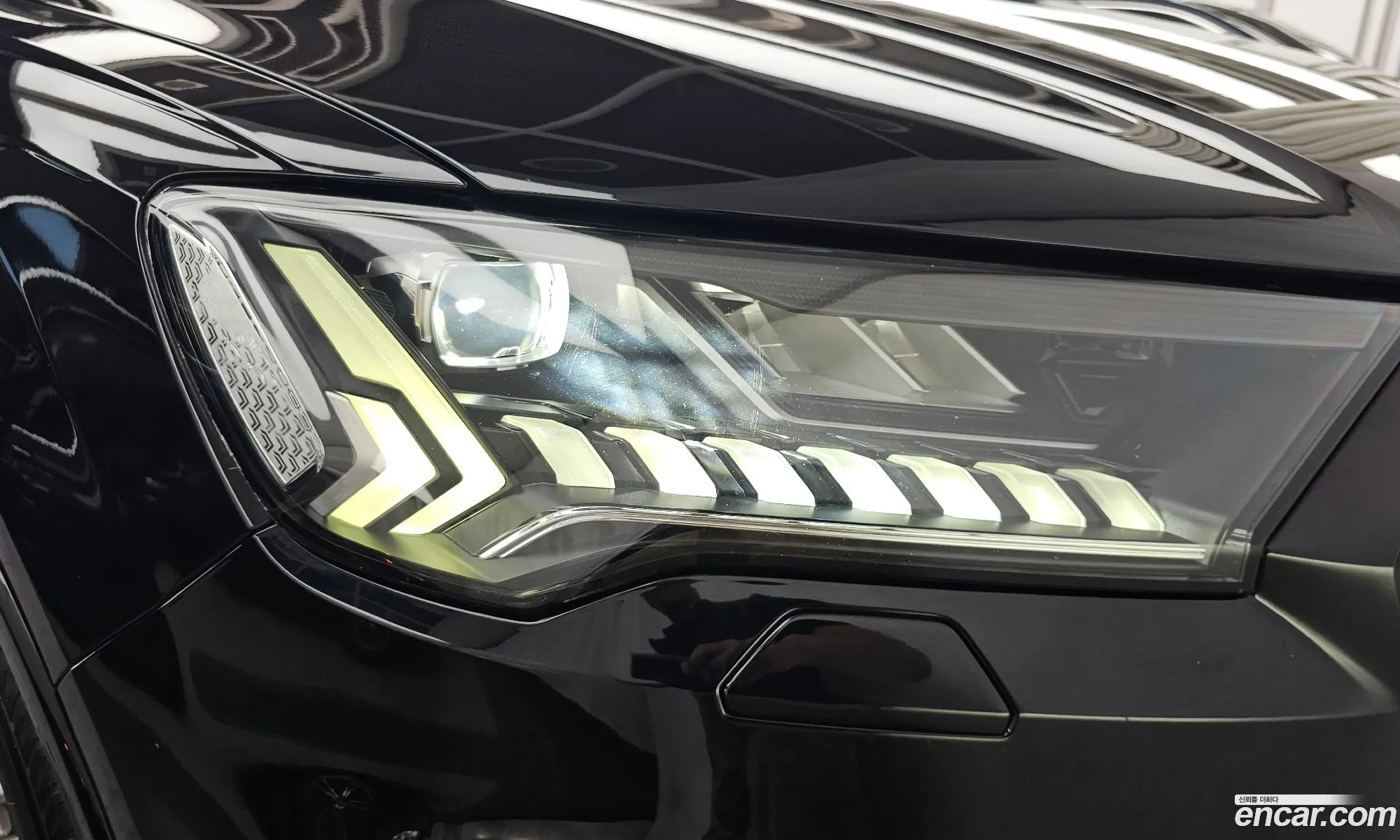 Audi Q7 2021 WAUZZZ4M0MD007587 — 35