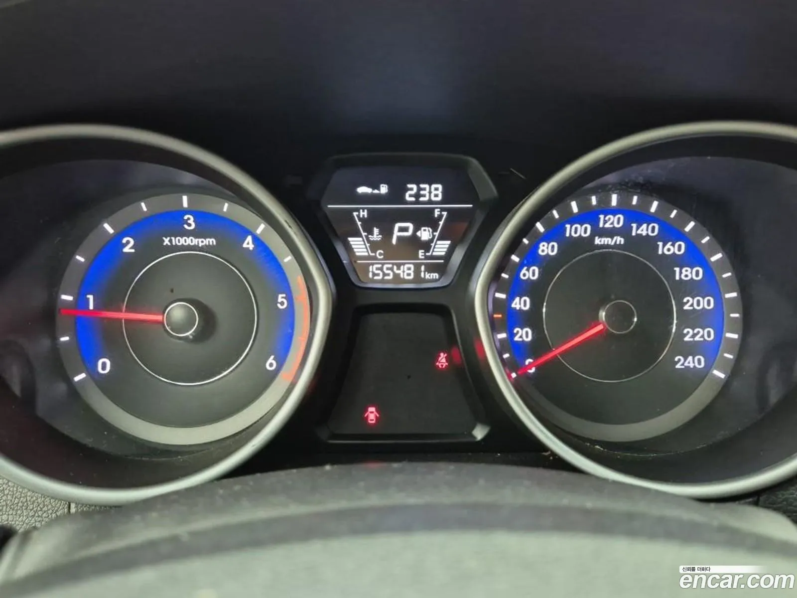 Hyundai Elantra 2014 — 17
