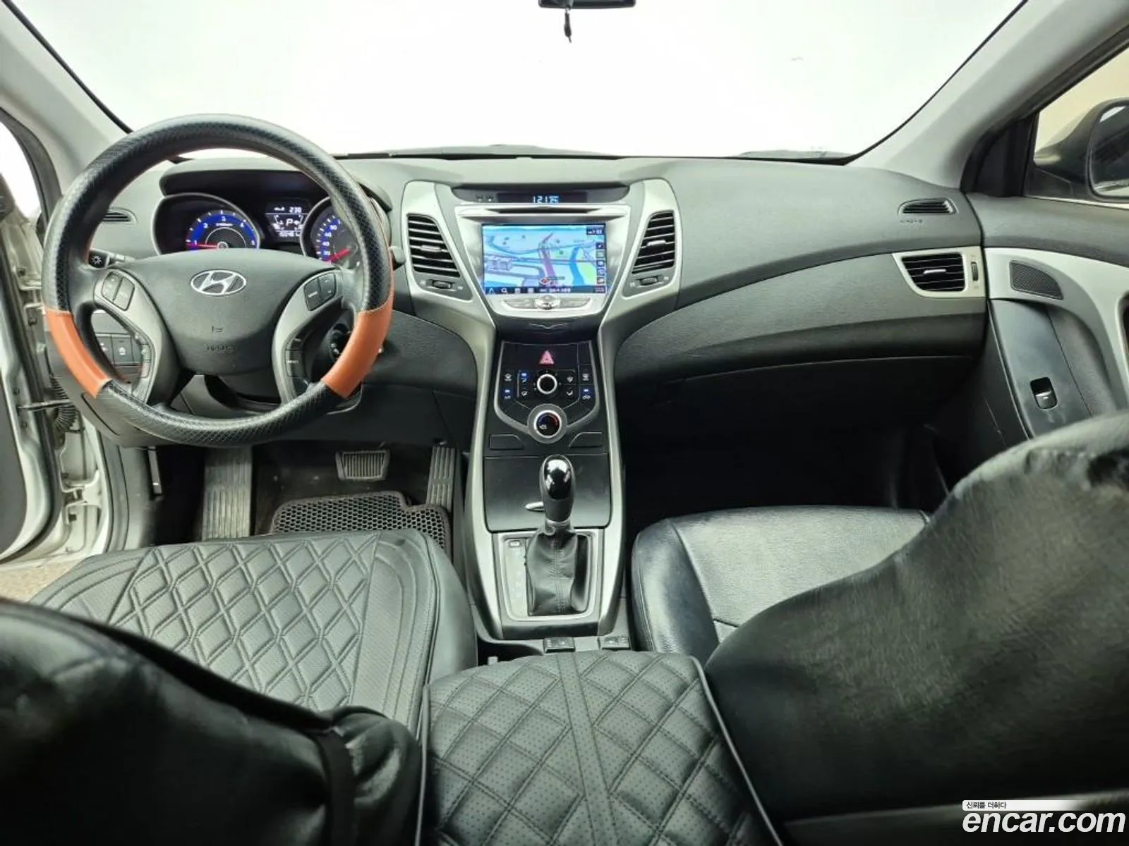 Hyundai Elantra 2014 — 8