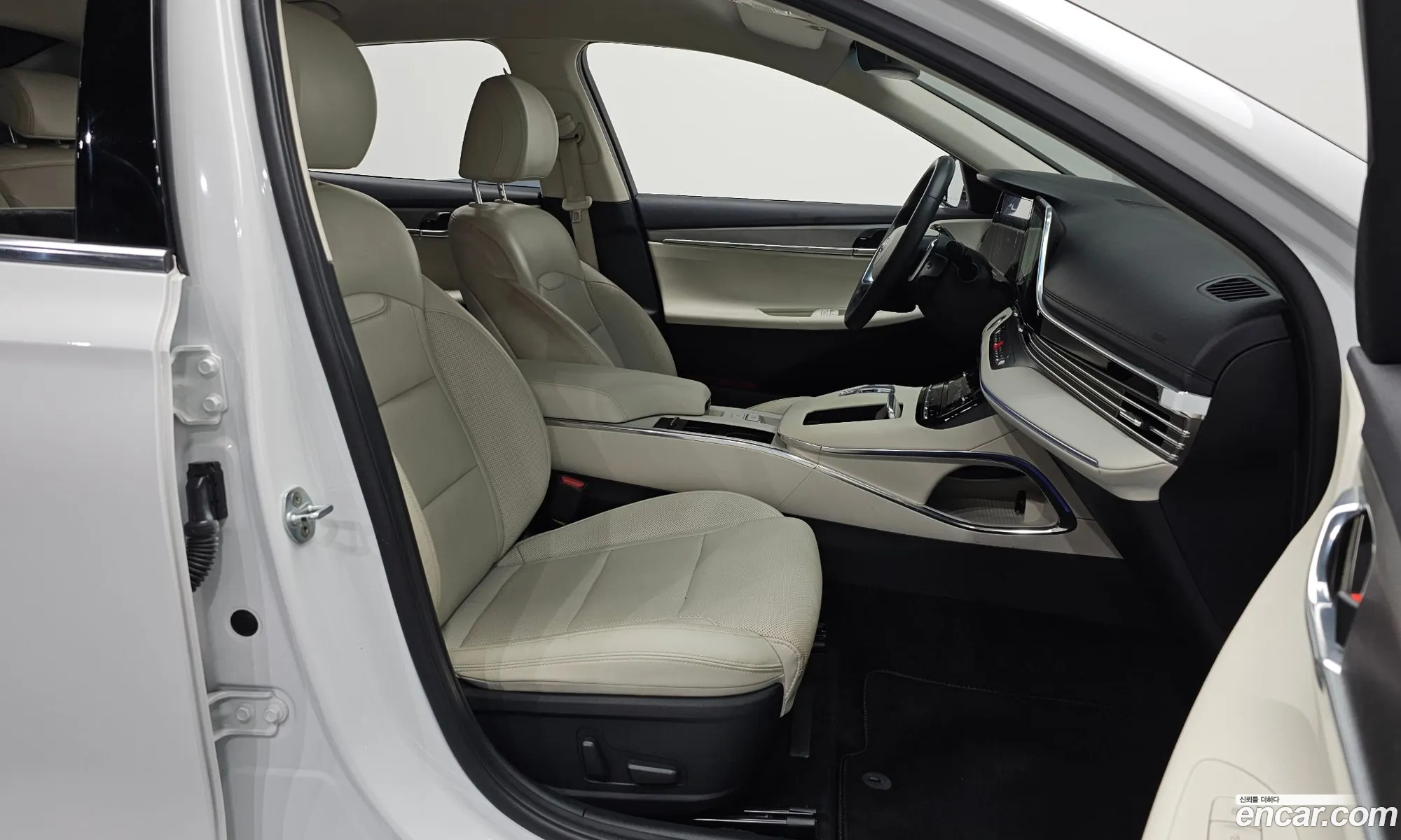 Hyundai Grandeur IG 2021 — 23
