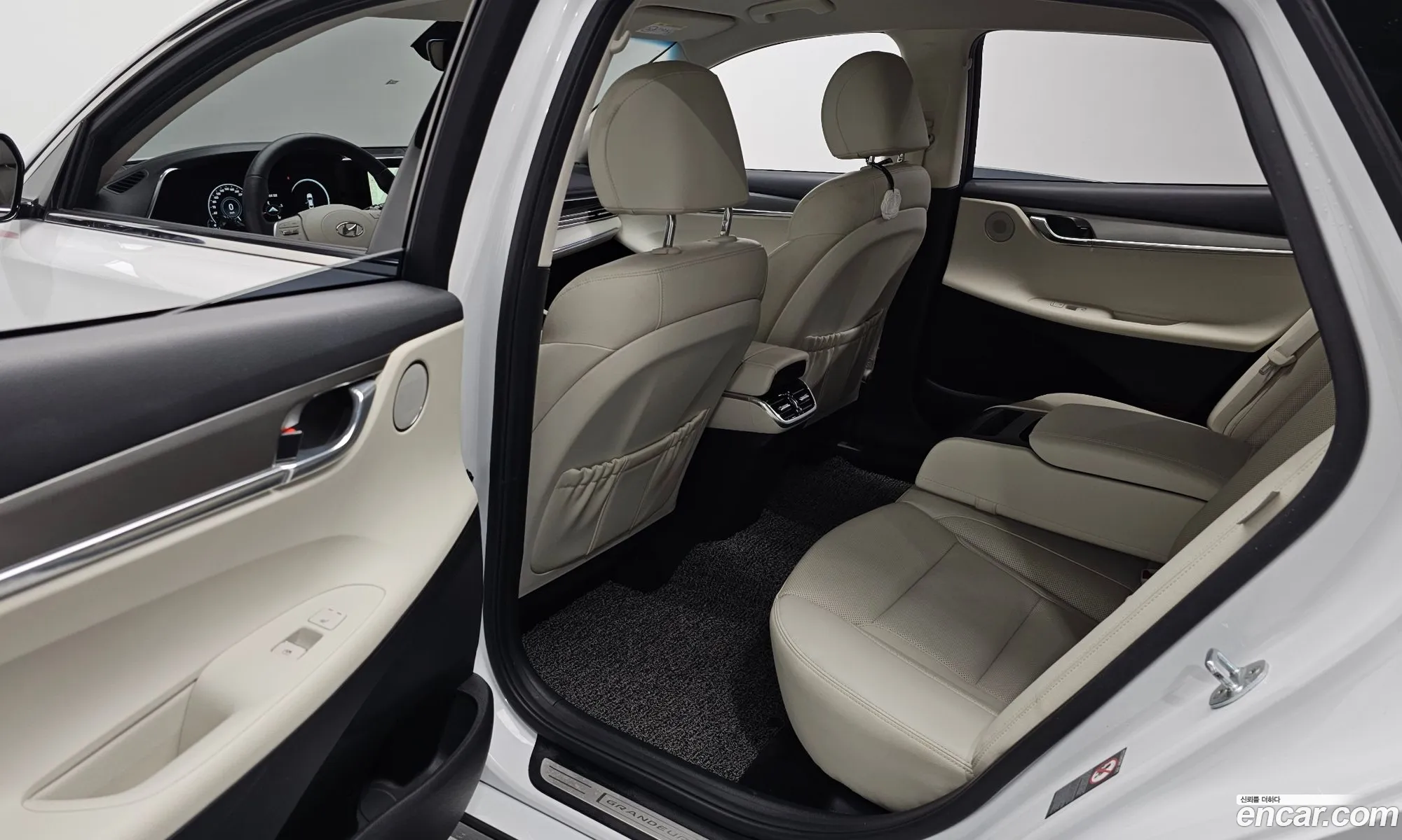 Hyundai Grandeur IG 2021 — 18