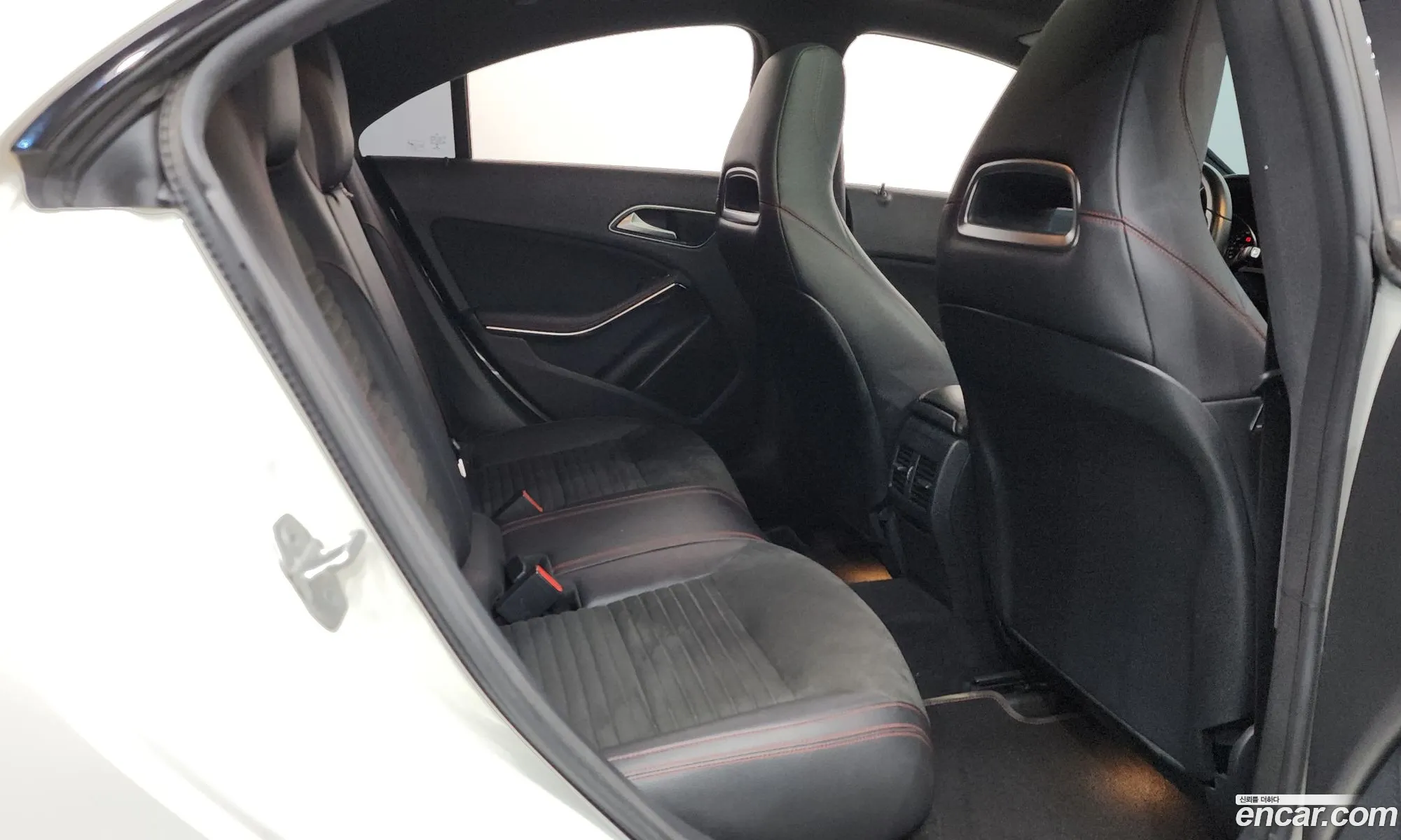 Mercedes-Benz CLA-Class C117 2017 — 19