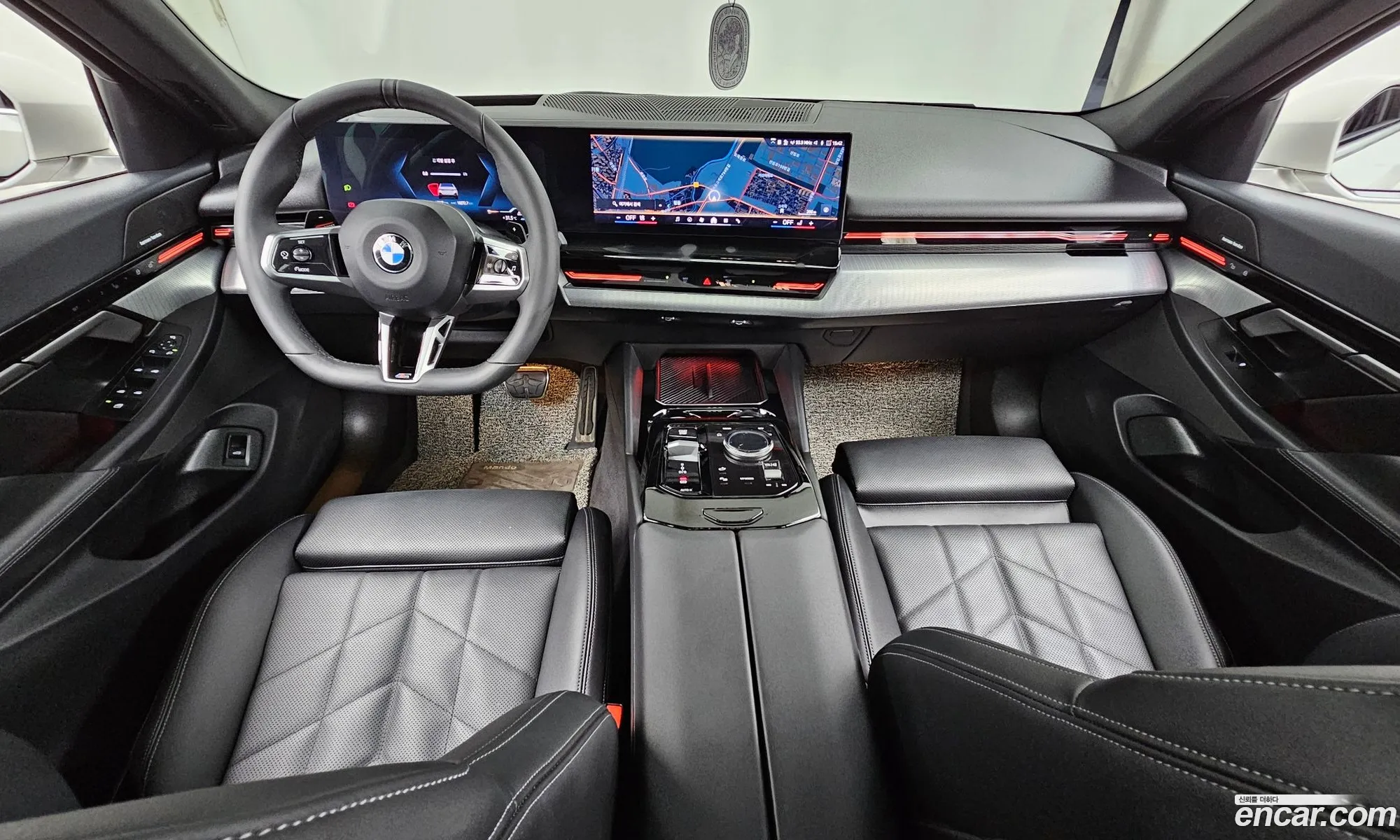 BMW 5 Series 2024 — 28