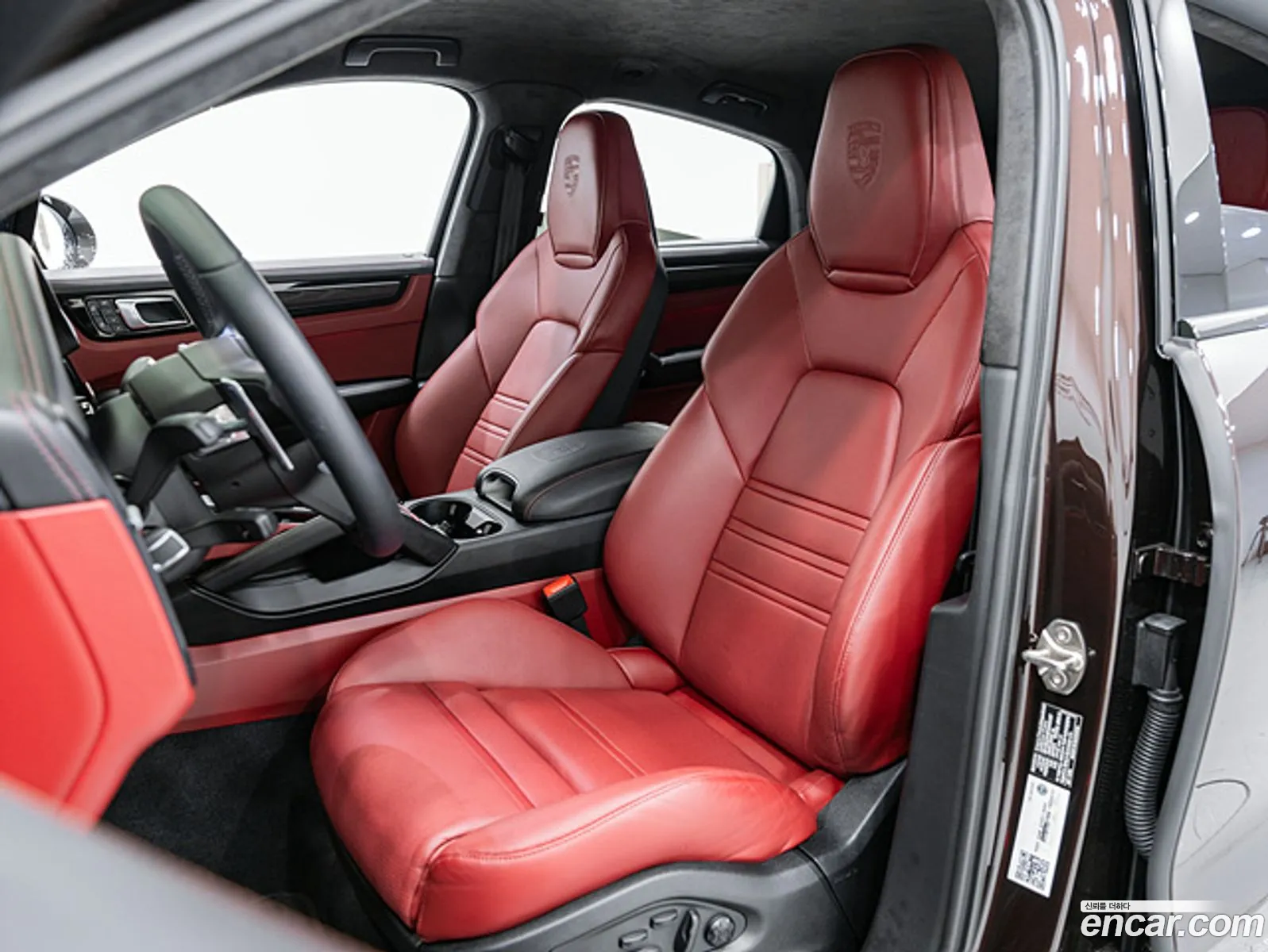 Porsche Cayenne 2023 — 3