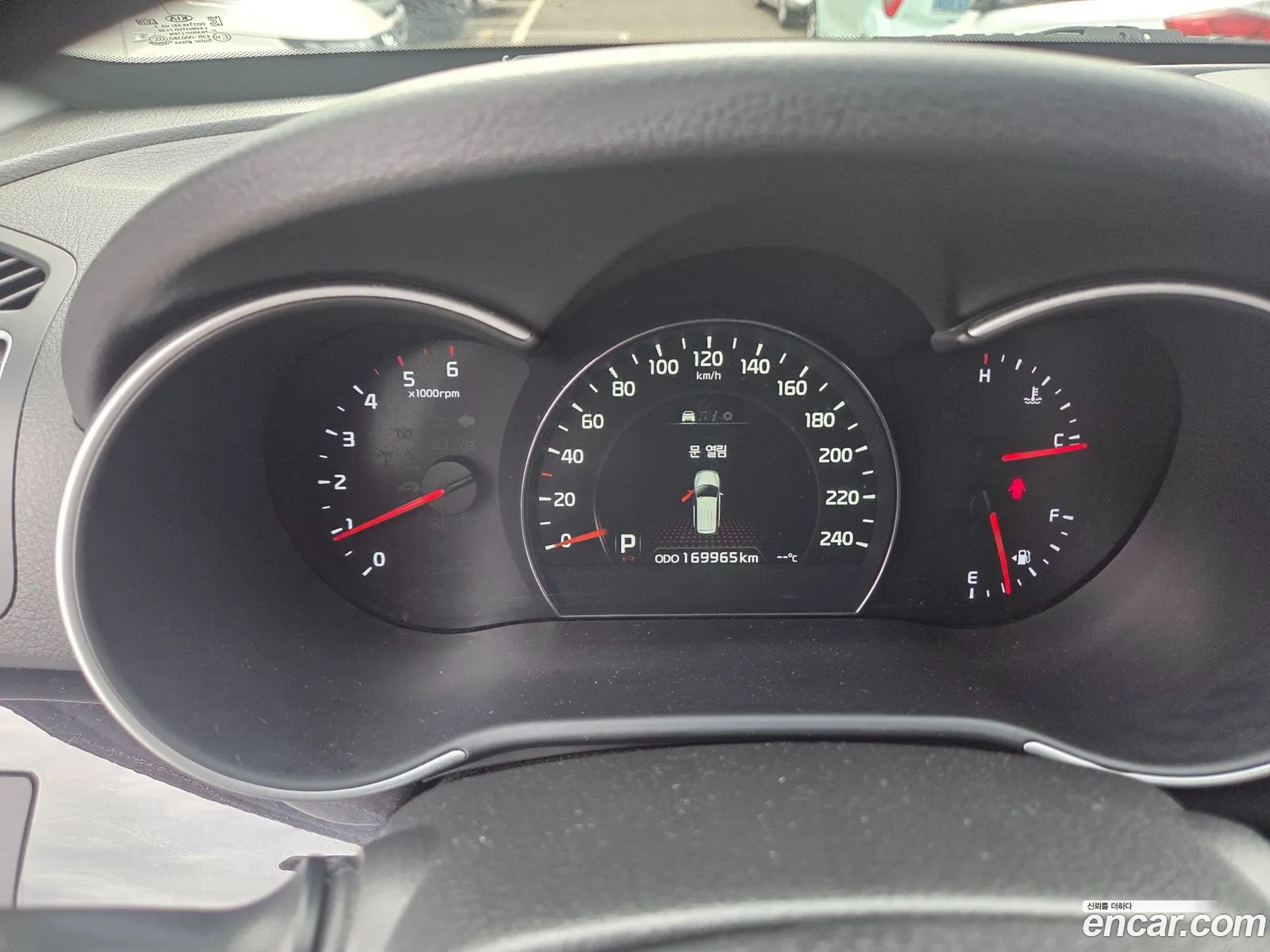Kia Sorento R 2014 — 11