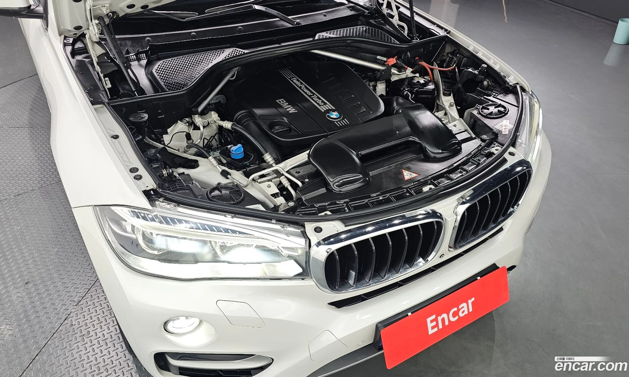 BMW X6 2015 — 12