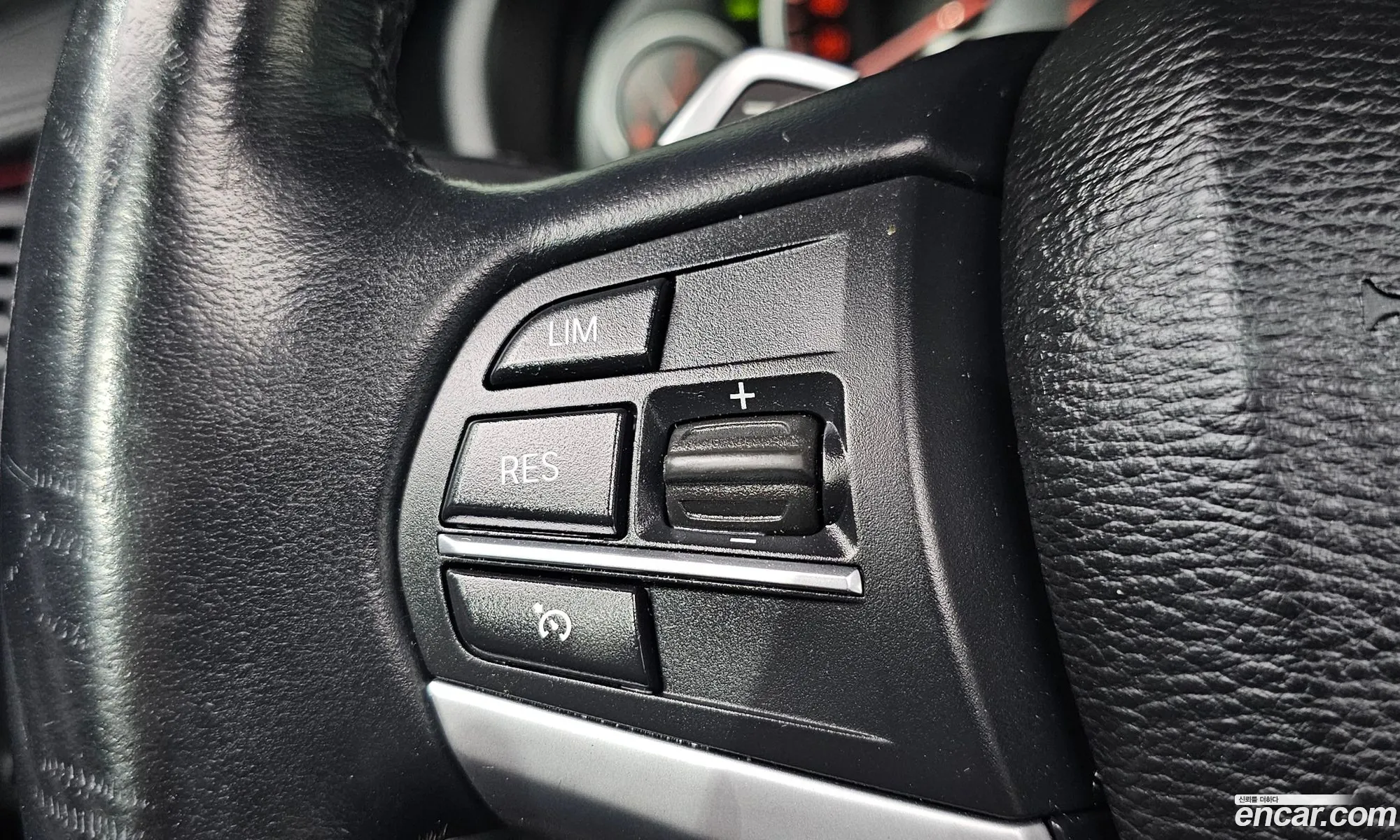 BMW X6 2015 — 16