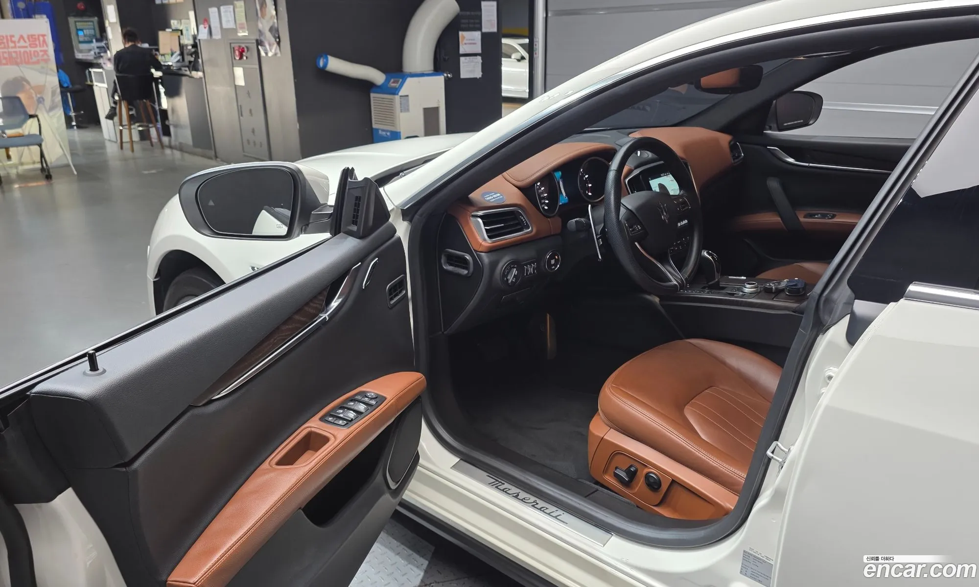 Maserati Ghibli 2017 — 13