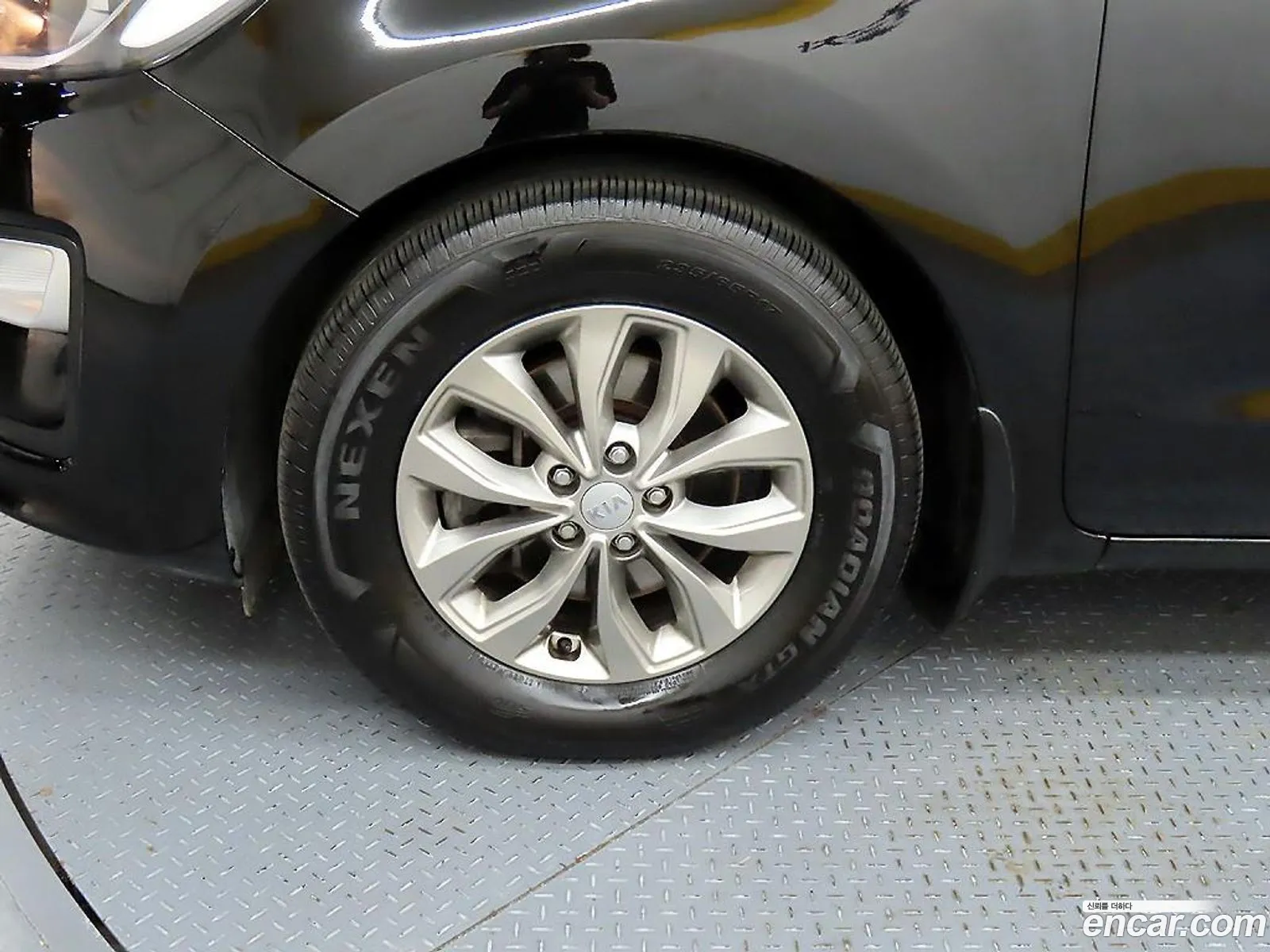 Kia Carnival 2018 — 14