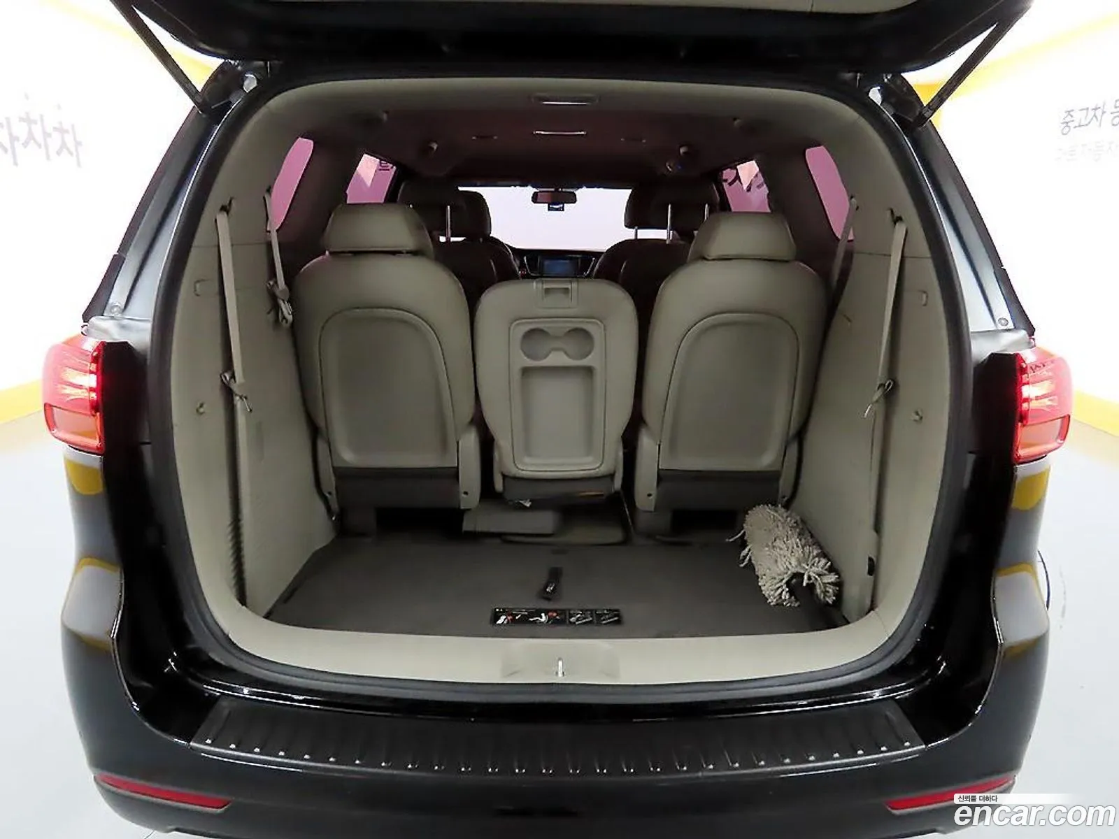 Kia Carnival 2018 — 4