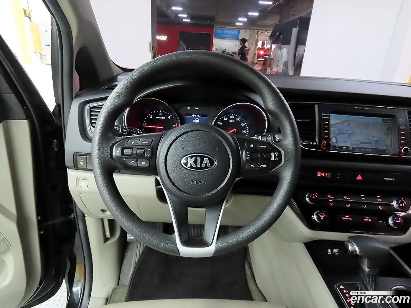Kia Carnival 2018 — 13