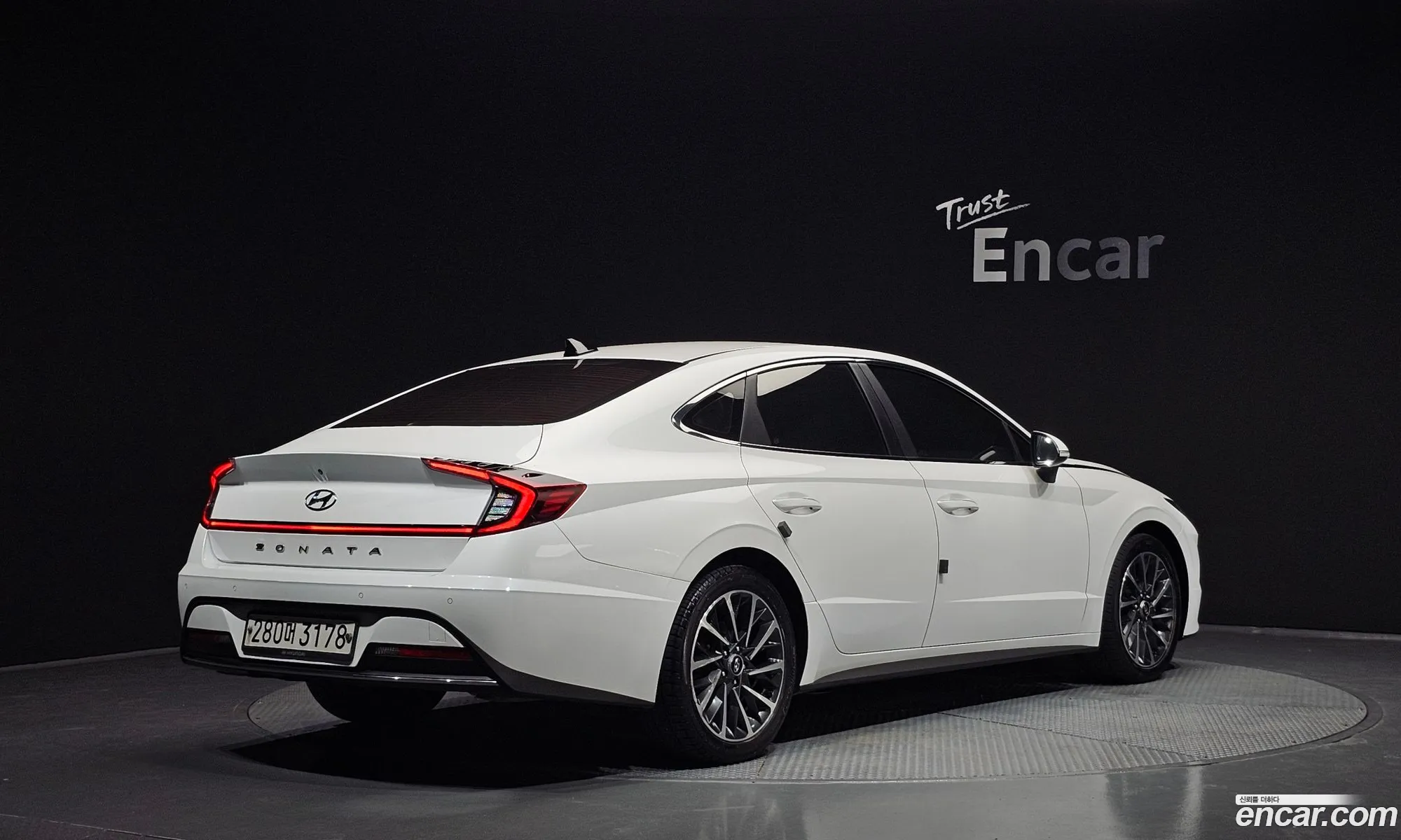 Hyundai Sonata 2019 — 26